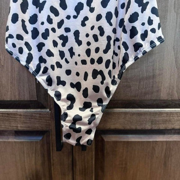 Princess Polly Leopard Print Bodysuit Size 10 US | Animal Print One Piece