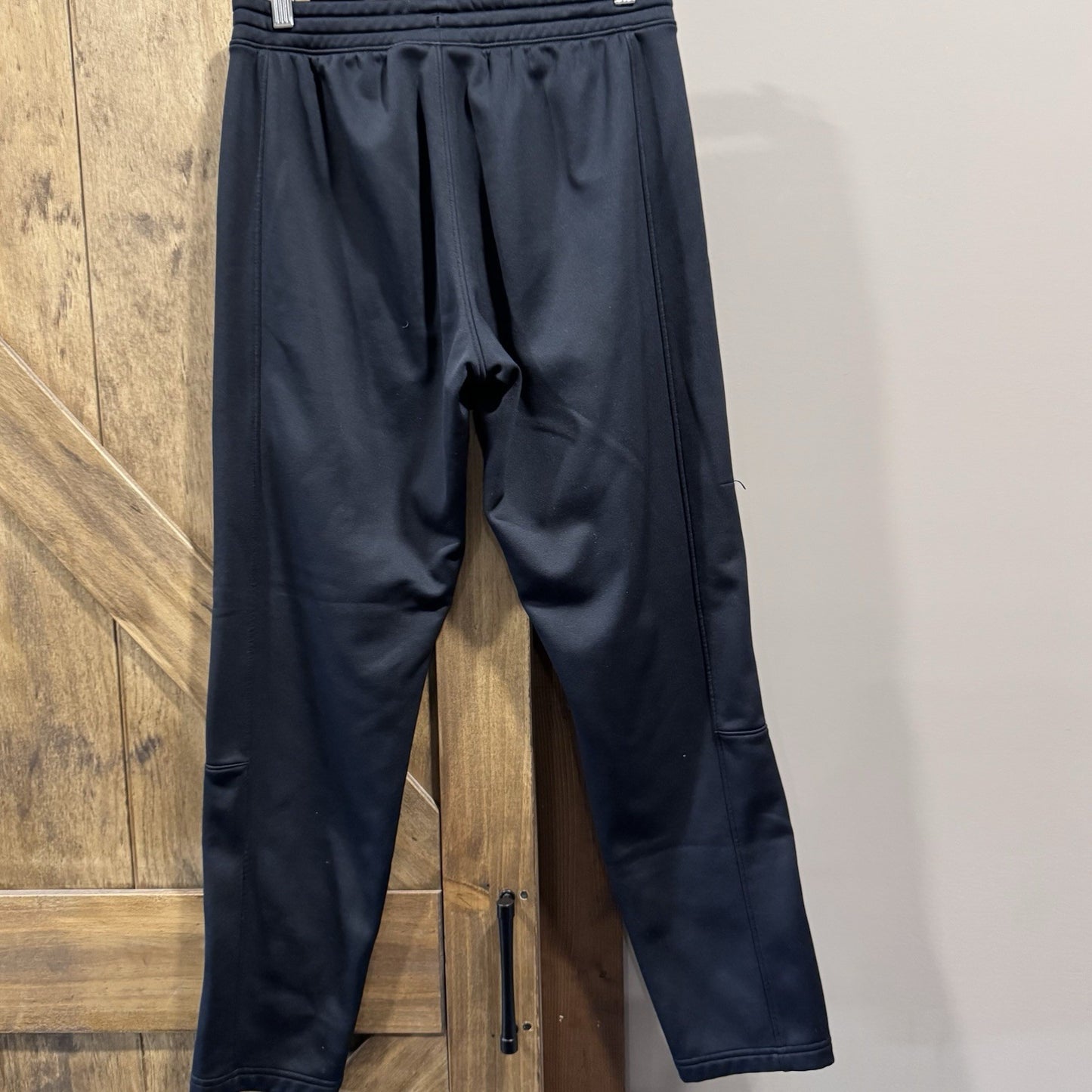 Under Armour Men’s Black Fleece Jogger Pants Size M Loose Fit Made in Jordan