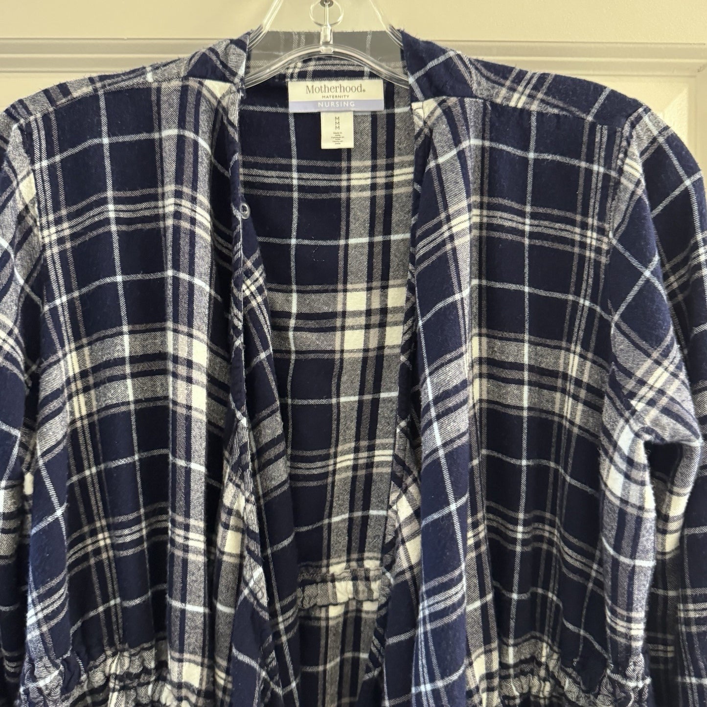 Motherhood Maternity Nursing Top M Navy Plaid Flannel Wrap Long Sleeve