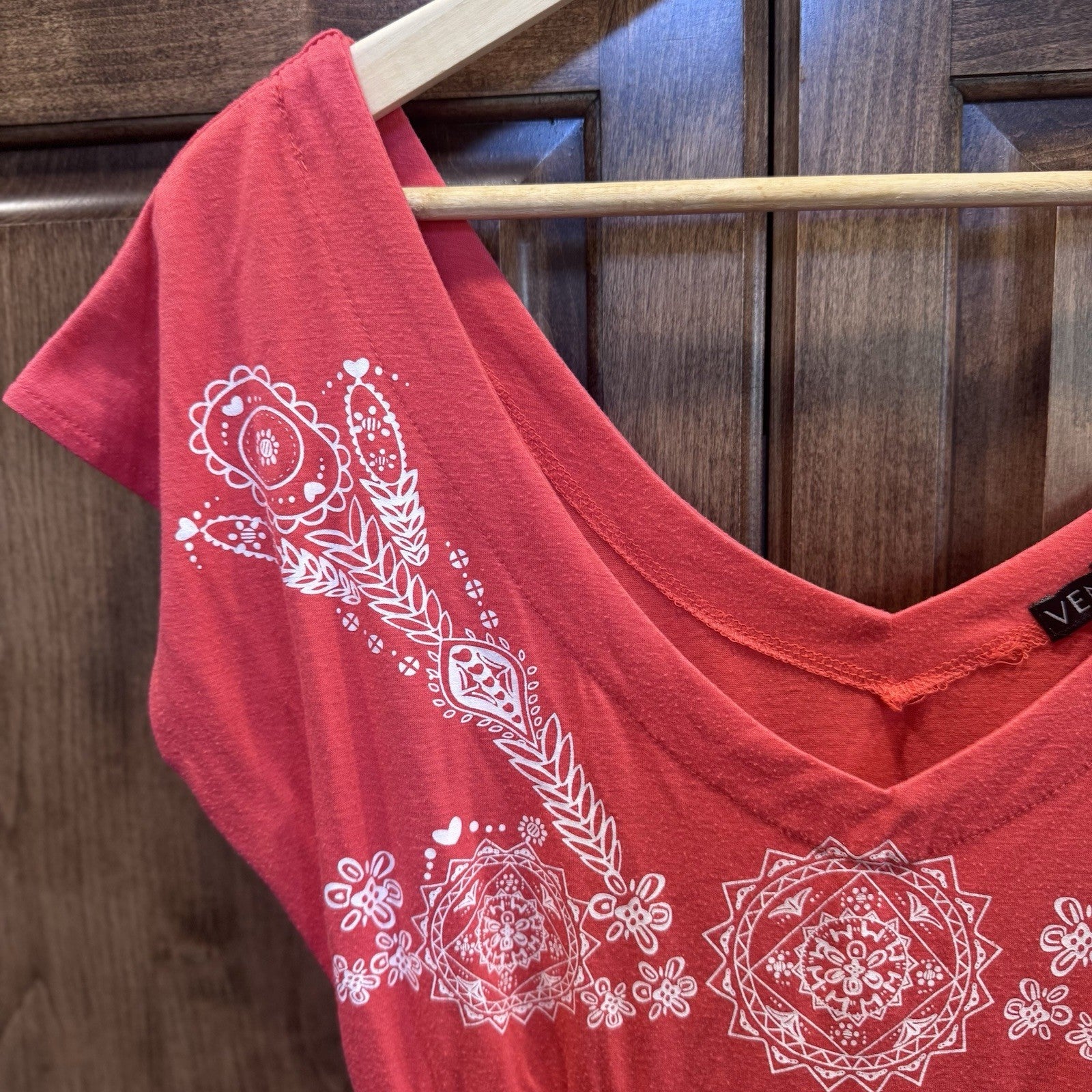 Venus Red Boho V-Neck Dress Size Large – White Mandala Print