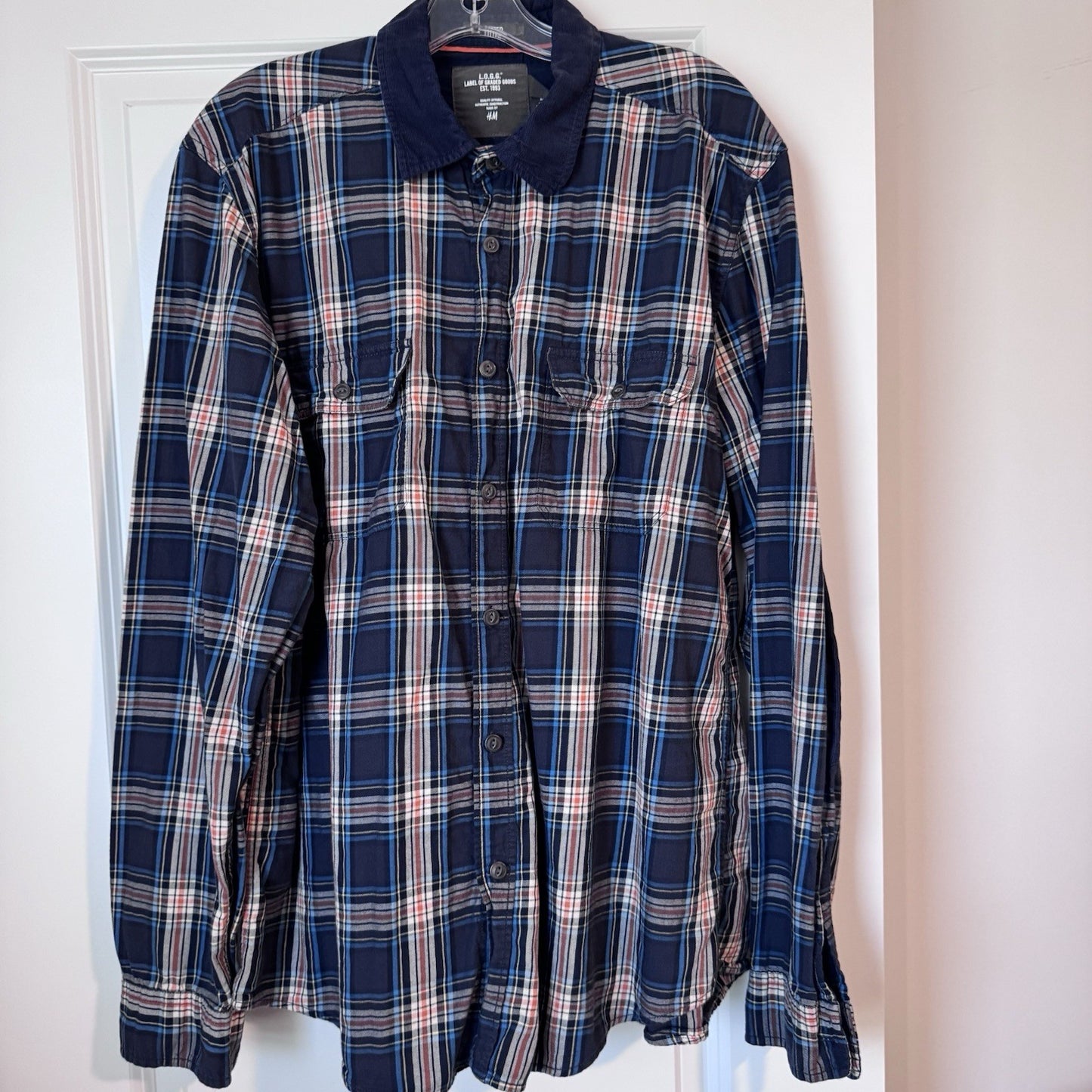 H&M LOGG Plaid Flannel Shirt Men’s XL Fitted 100% Cotton Navy Blue Check