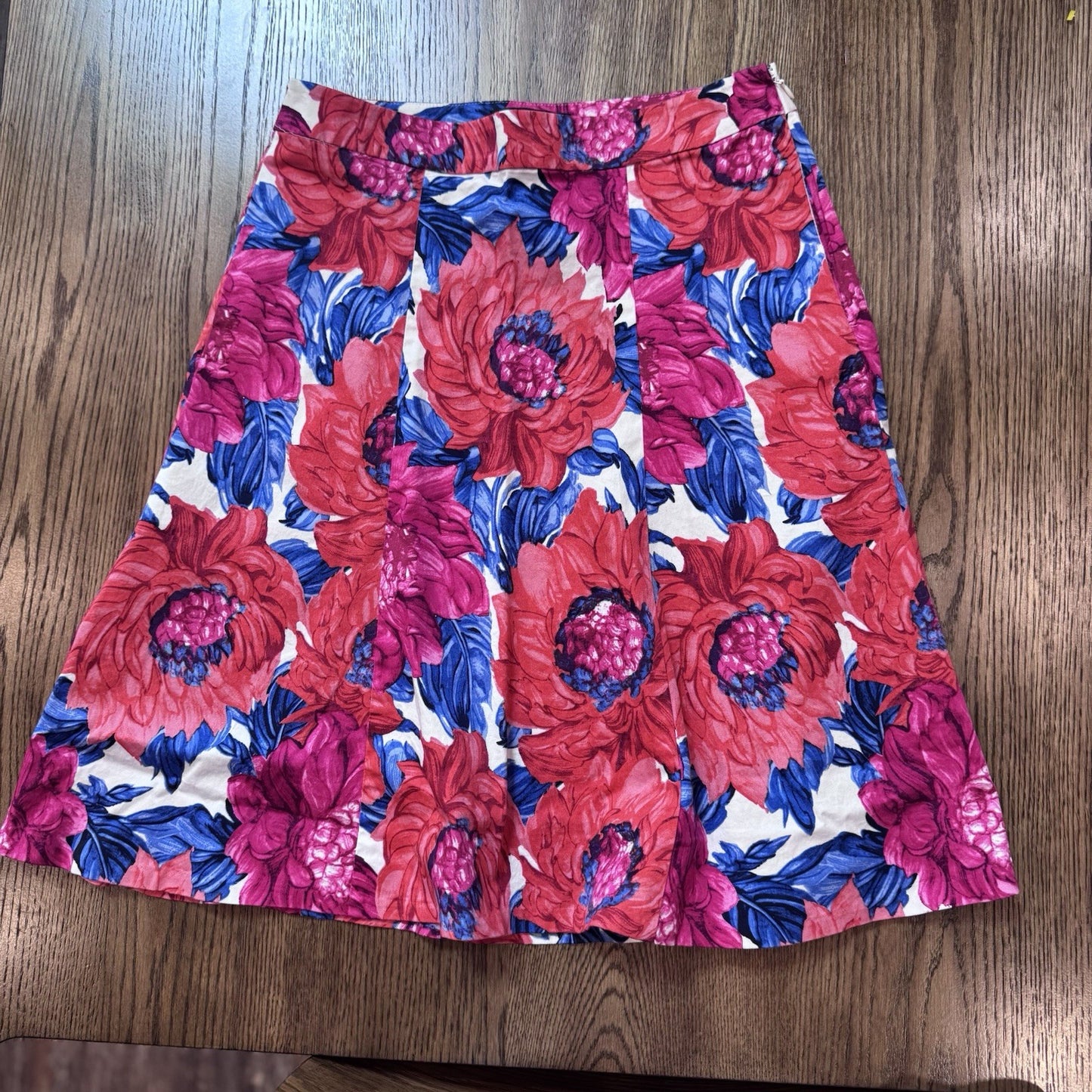 Talbots Petites A-Line Skirt 4P Red Pink Blue Floral Print Cotton Spandex Summer