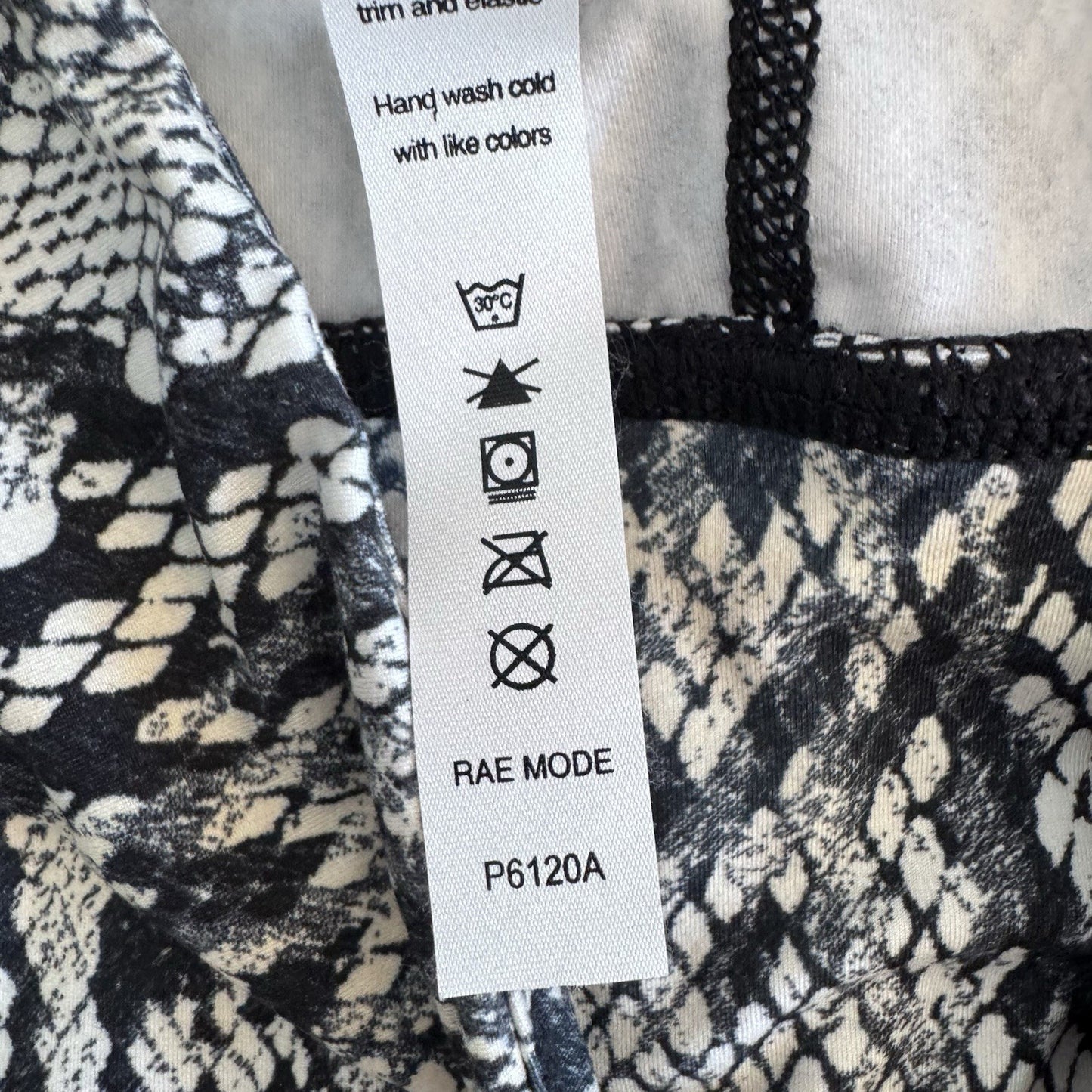 Rae Mode Womens Snakeskin Biker Shorts High Rise Stretch Size Small