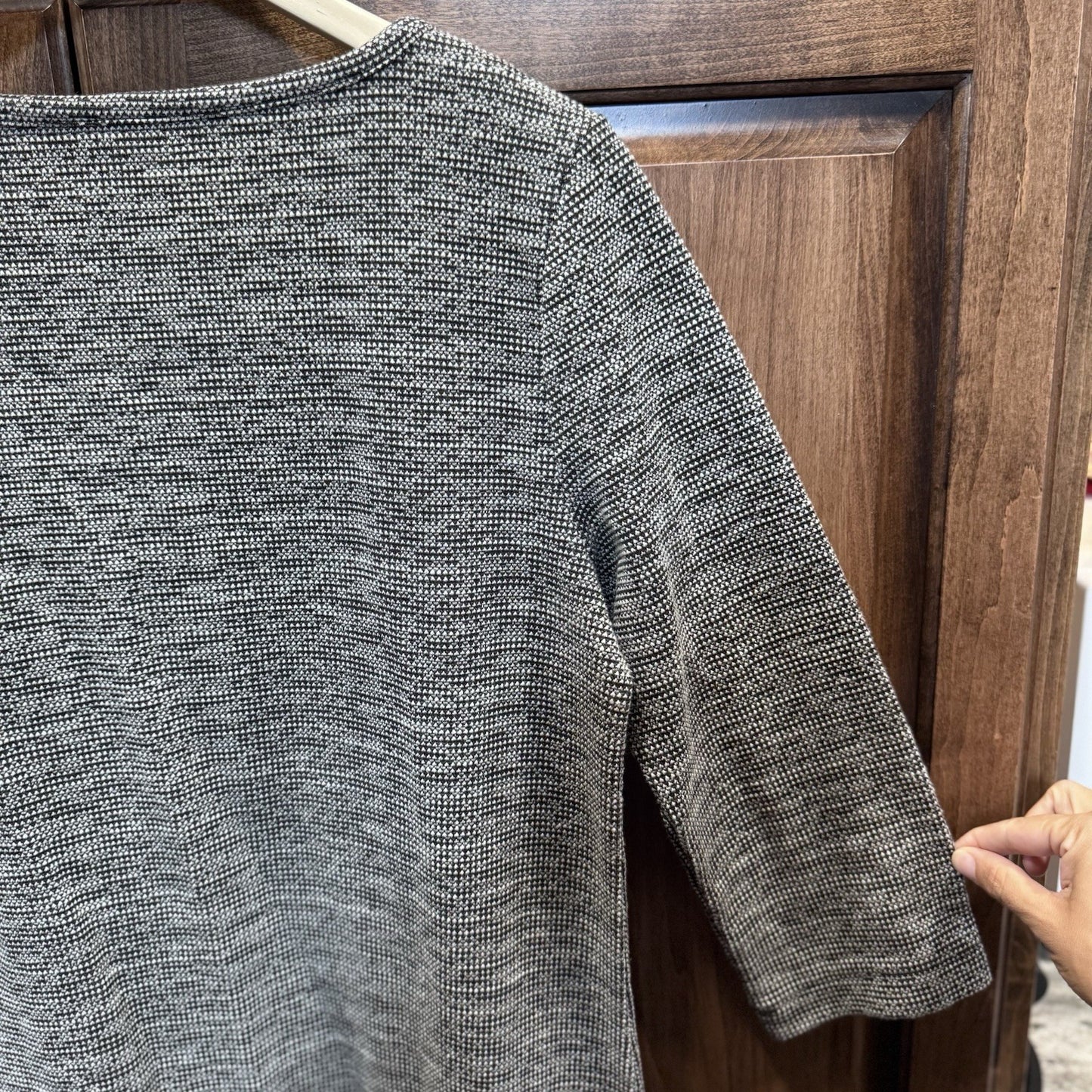 Tahari Women’s Knit Shift Dress Gray Black Textured Long Sleeve Pocket Size L