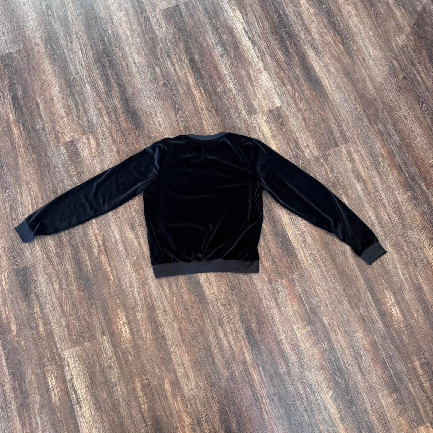 True religion velour crystal sweatshirt Medium High Quality