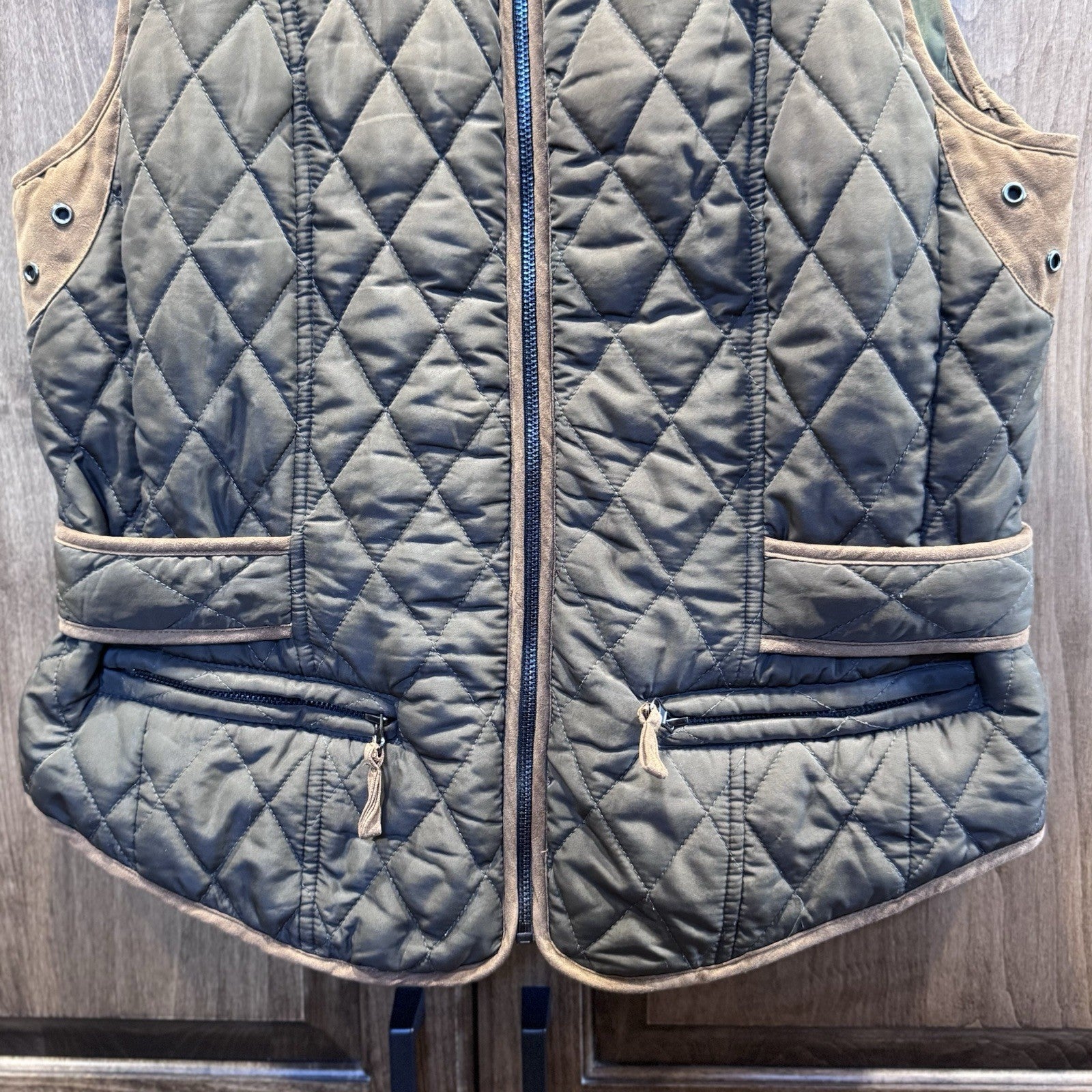 ENTRO Women's Olive Green Quilted Polyester Faux Suede Zip-Up Vest Large