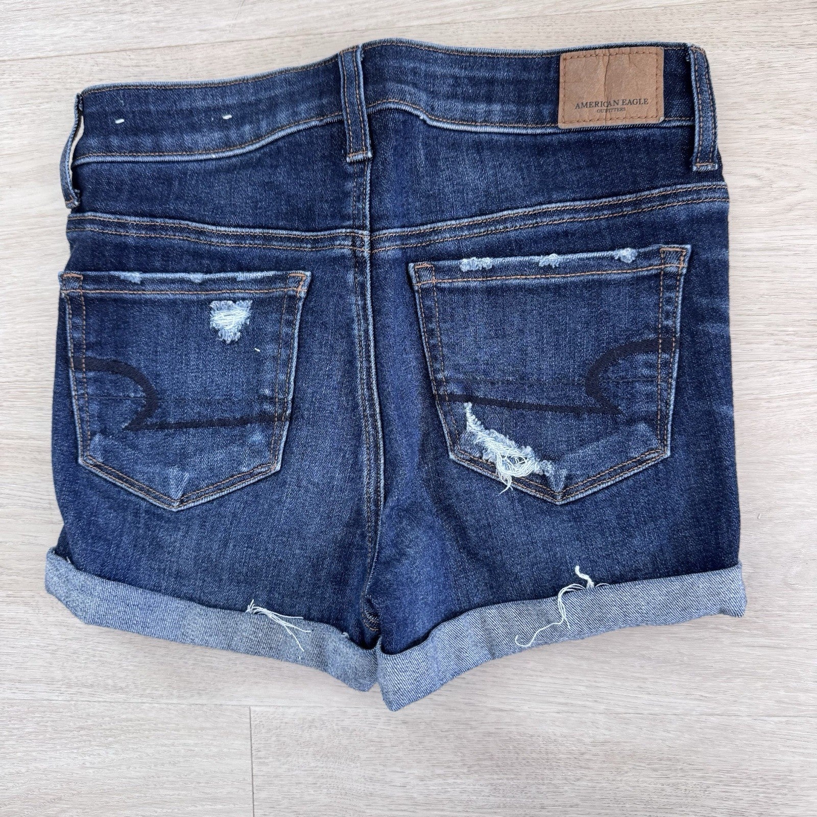 American Eagle Women’s Hi Rise Shortie Shorts 0 Distressed Stretch
