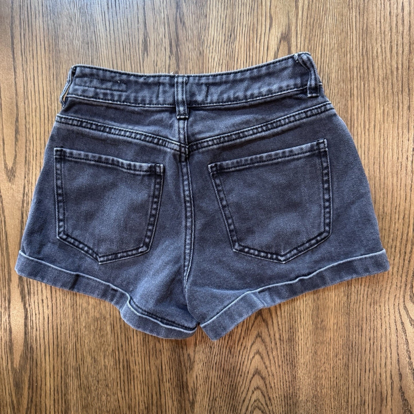 PacSun Women’s Mom Short Black Denim High Rise Shorts Size 22 Distressed xxs
