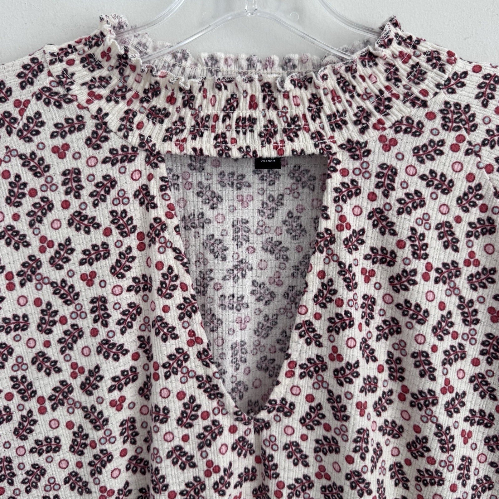 Torrid Size 1 Floral Smocked Long Sleeve Blouse Boho Top 1X