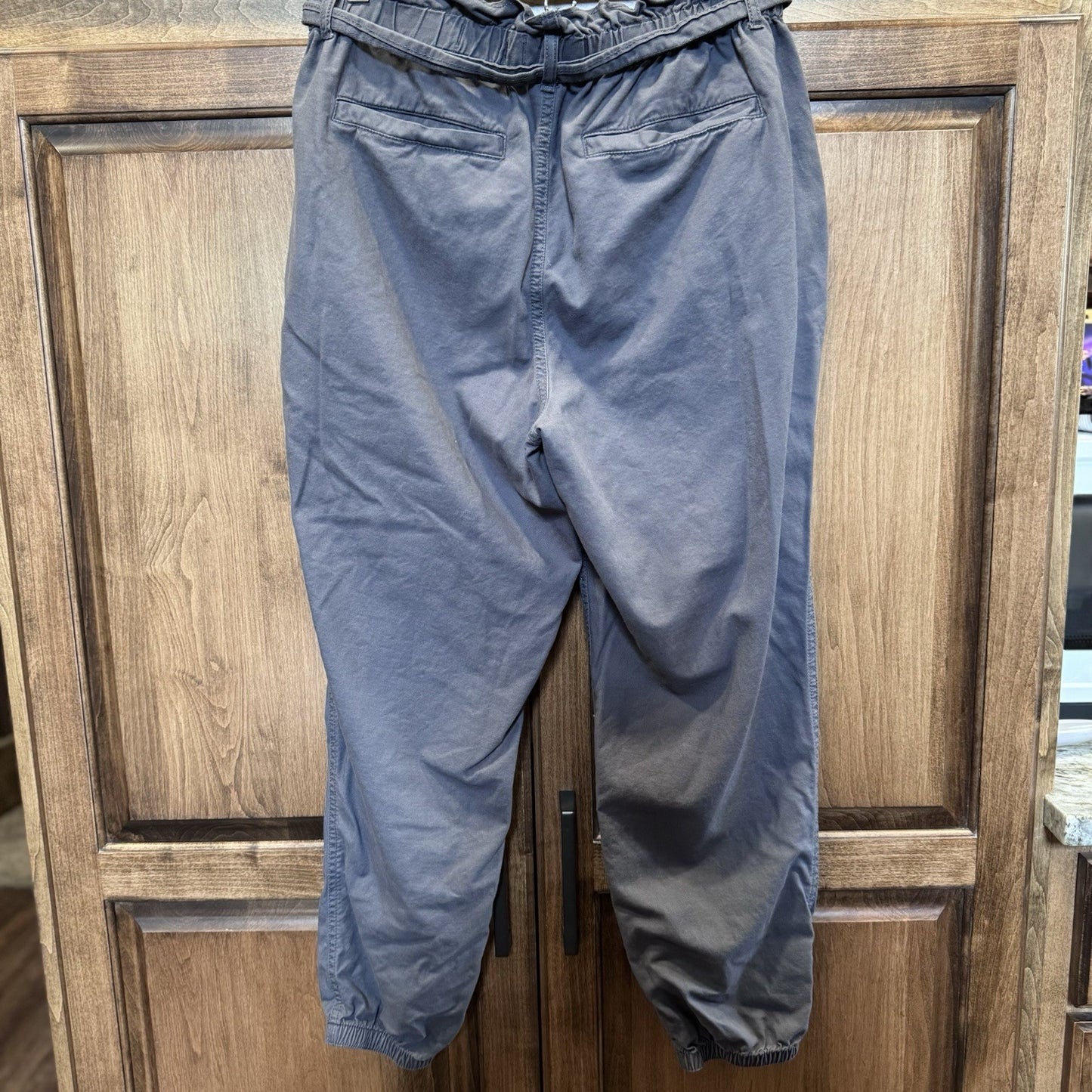 Hollister Ultra High-Rise Jogger Pants Size L Gray Paperbag Waist Belted lounge