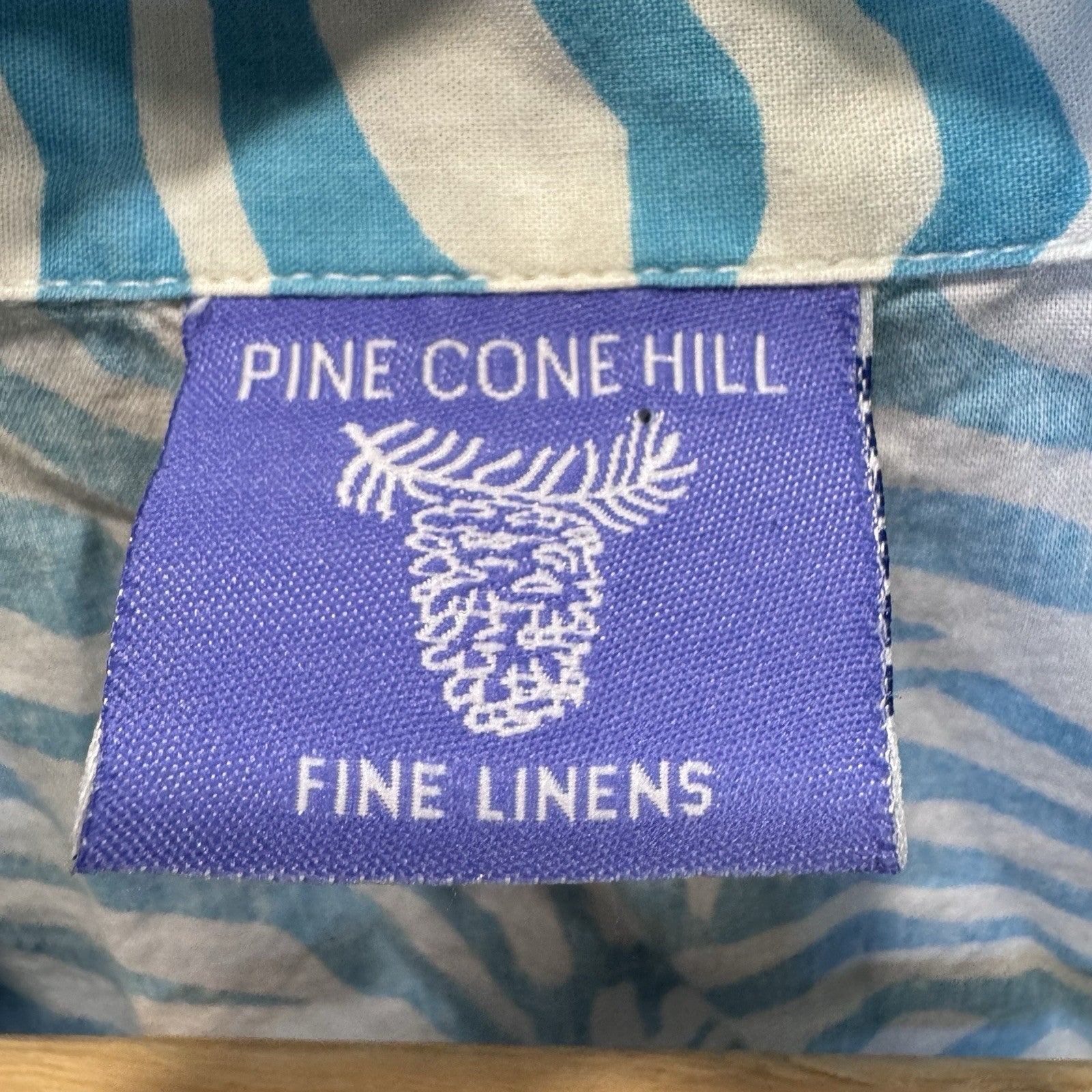 Pine Cone Hill Fine Linens Button Front Shirt Women’s Small Blue Zebra Print