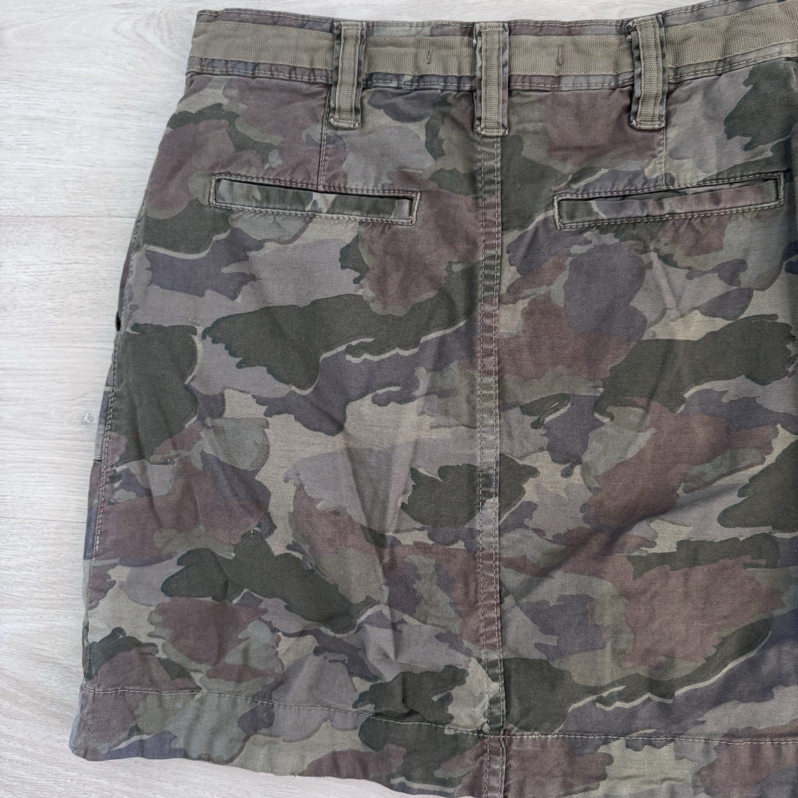 Anthro RYO LUCILLE Camo Button Front Mini Skirt Size 2