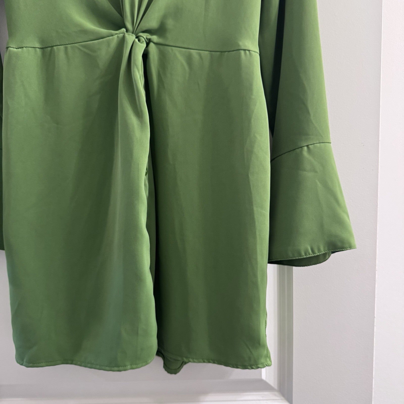 Abercrombie & Fitch Lime Green Twist Button Up Minimalist Dress Size Small