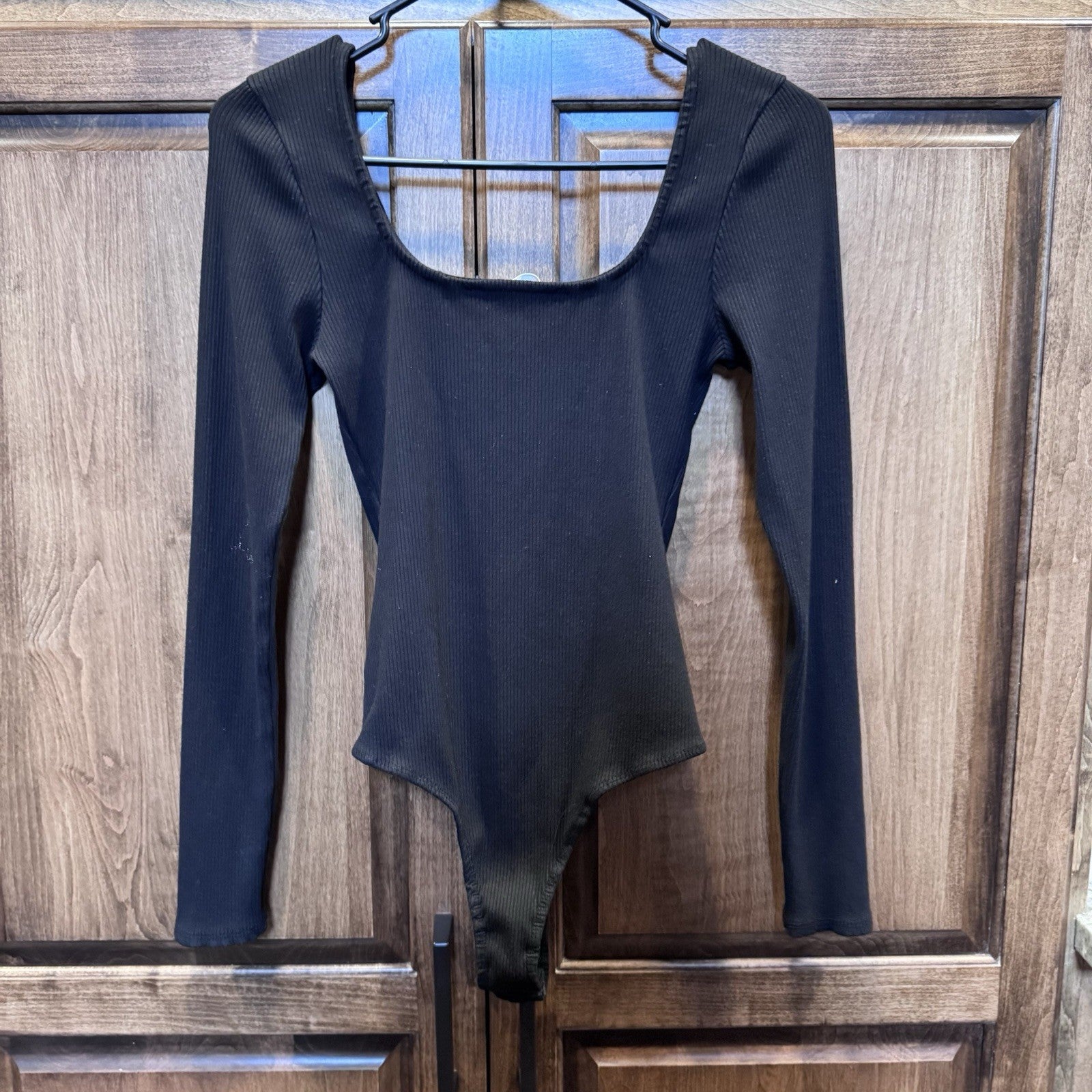 Altar’d State Black Ribbed Long Sleeve Bodysuit Scoop Neck Size Medium M