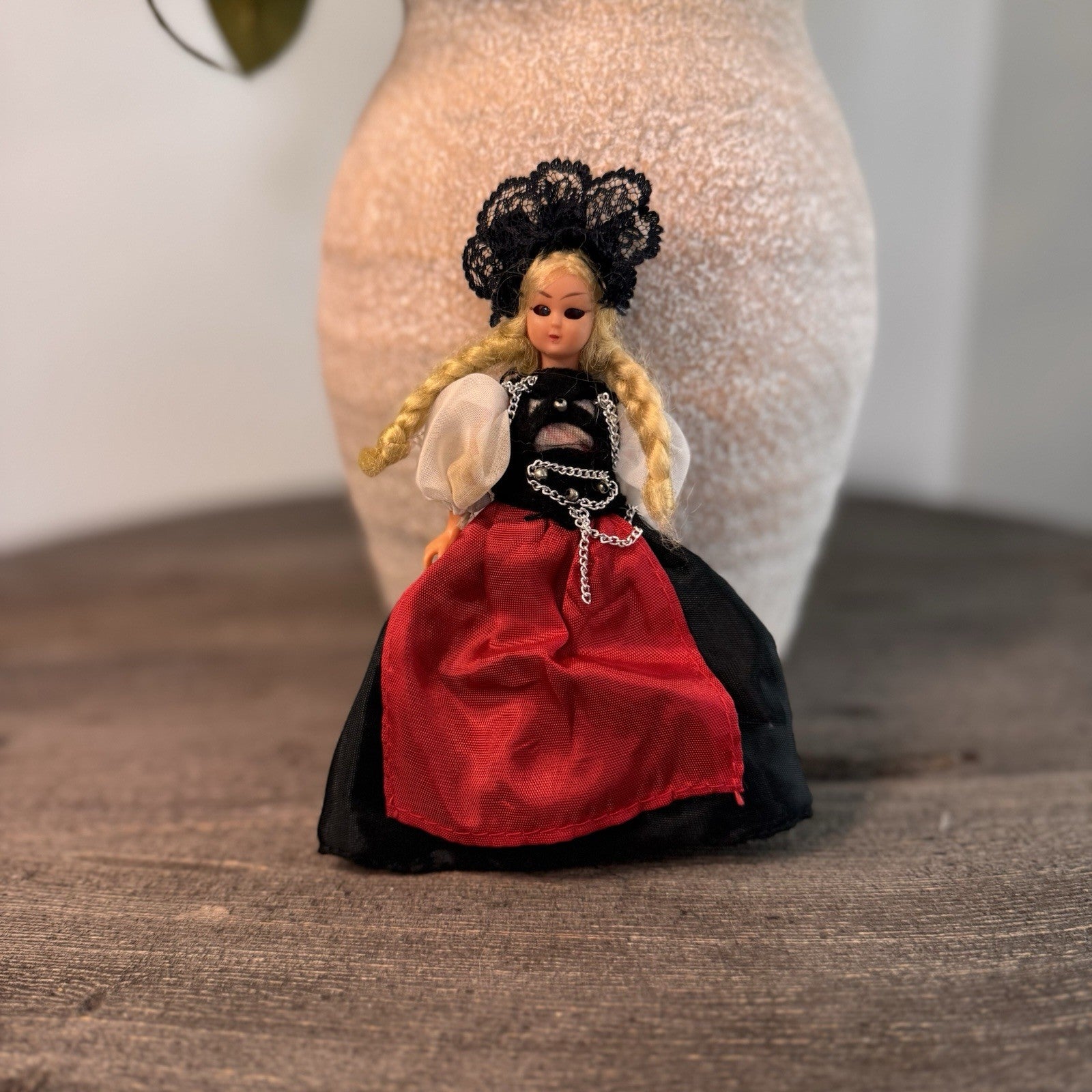 Vintage 6" Sleepy Eye Doll European Souvenir German Swiss Alpine Dirndl Costume