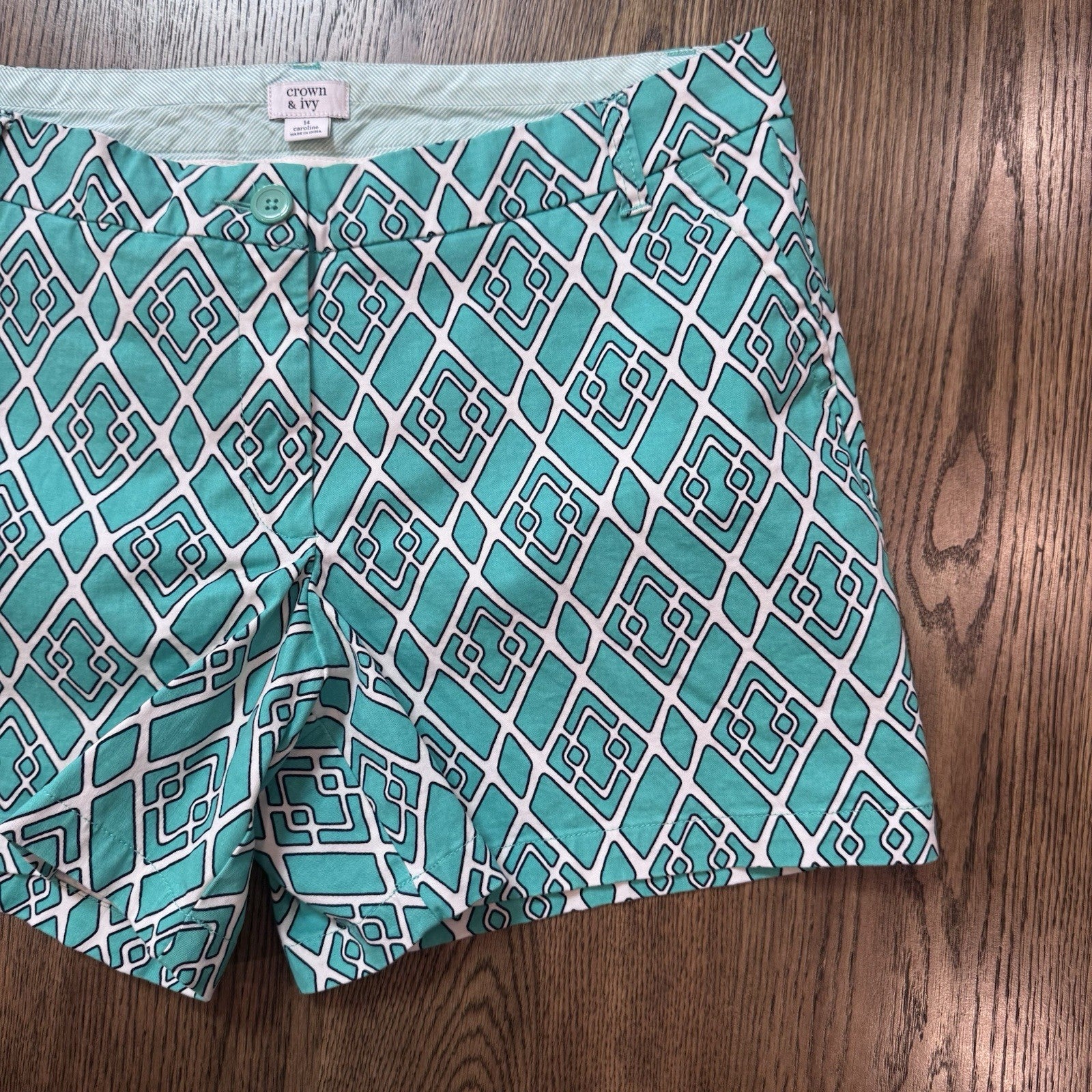 Crown & Ivy Caroline Shorts Size 14 Turquoise White Geometric Print