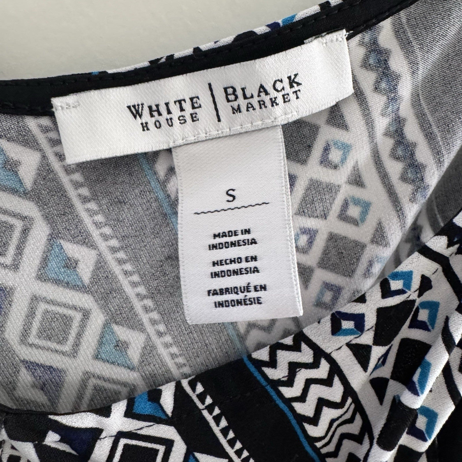 White House Black Market Geometric Chevron Tank Top Small 