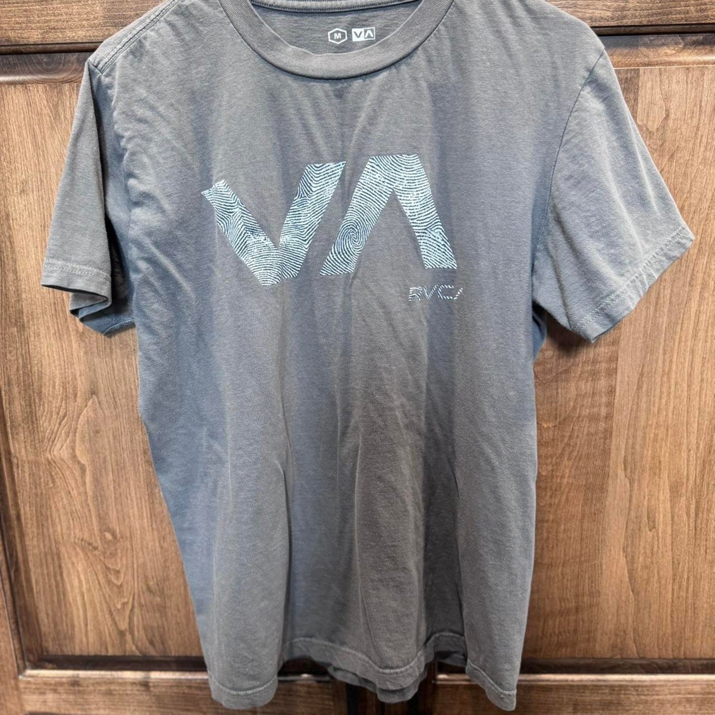 Grey RVCA tee size medium skater Retro 90s 00s
