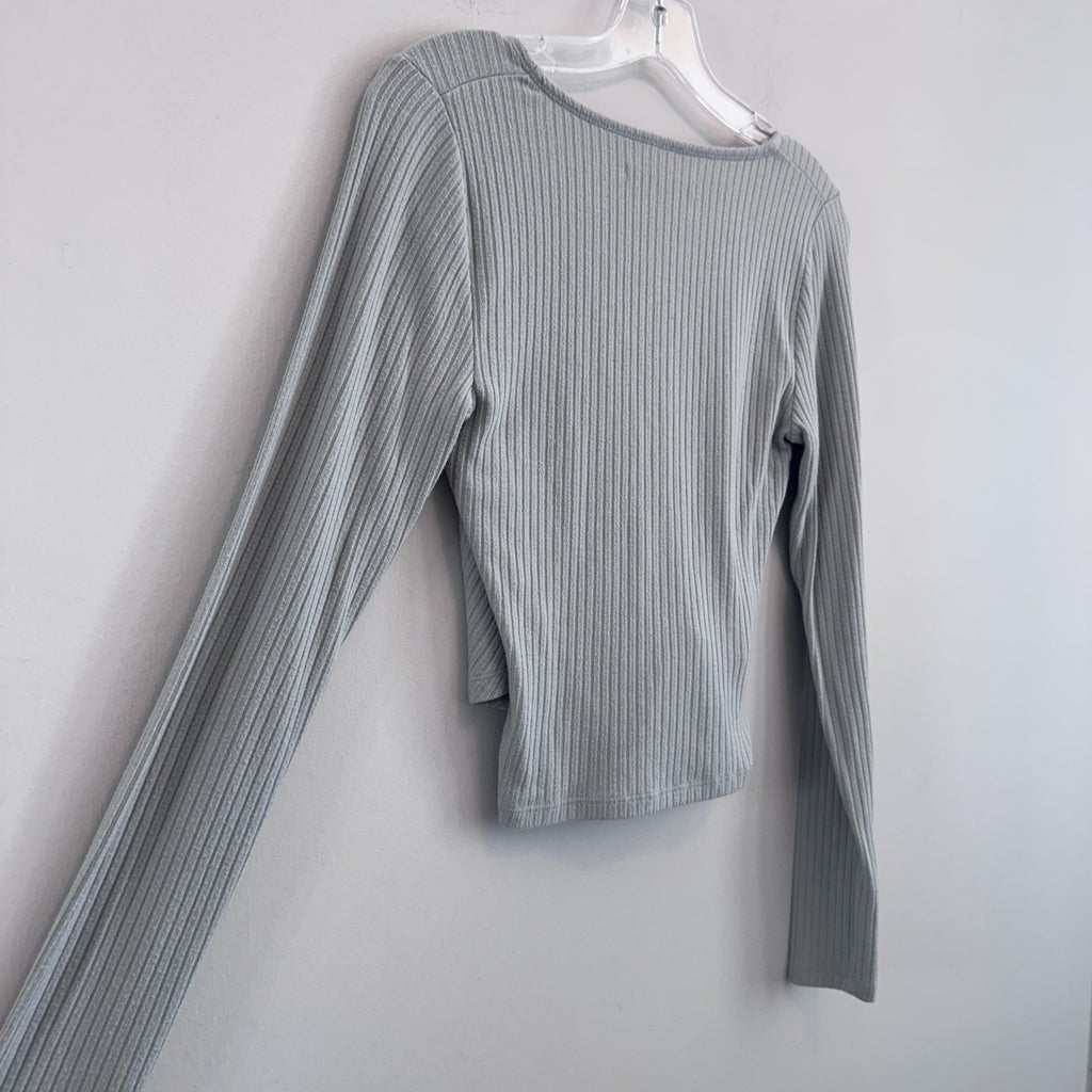 Abercrombie & Fitch Gray Ribbed Wrap Crop Top Long Sleeve Size S