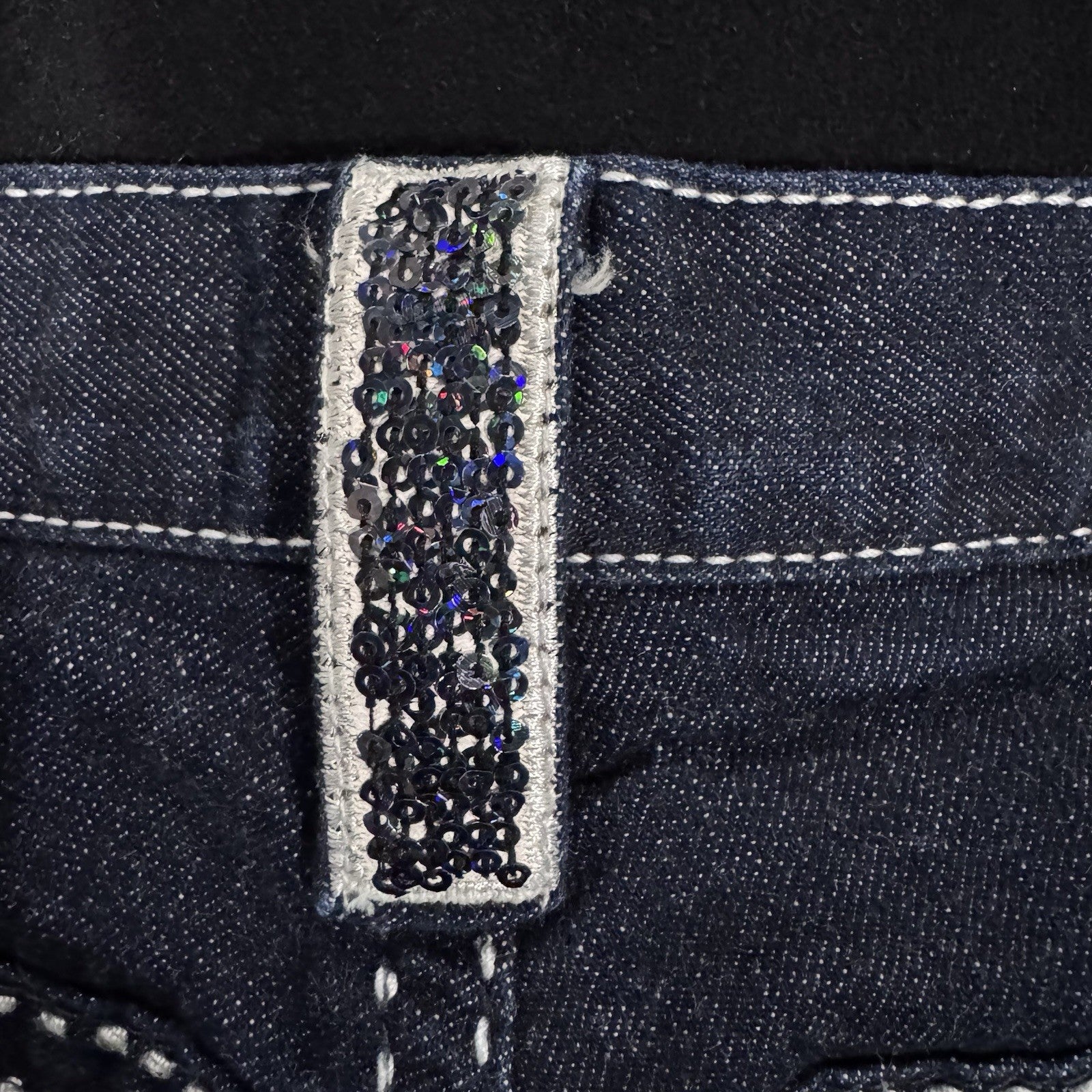 Coogi Jeans Capris 5/6 Juniors Dark Wash Sequin Embellished Denim Bling Logo Y2K