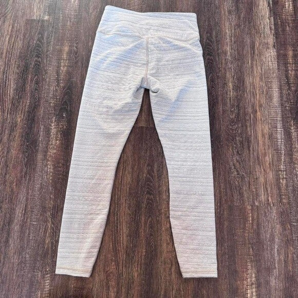 Athleta - High Rise Jacquard Chaturanga 7/8 Tight size SMALL