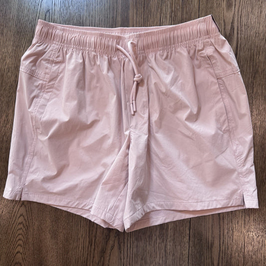 VRST Men’s M 5” Everyday Shorts Light Pink Swim Trunks Lined Stretch NWT $50