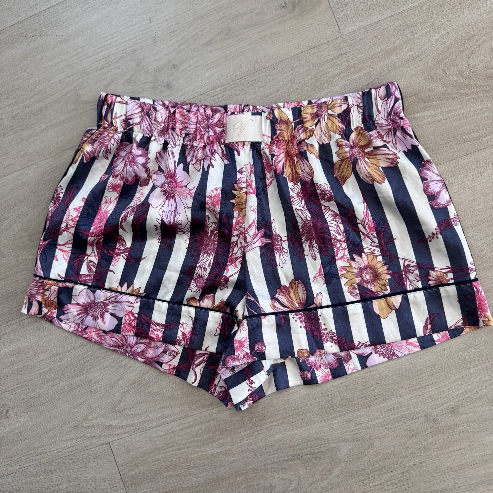 Victoria’s Secret Floral Stripe Pajama Shorts Women’s Small Lounge Sleepwear