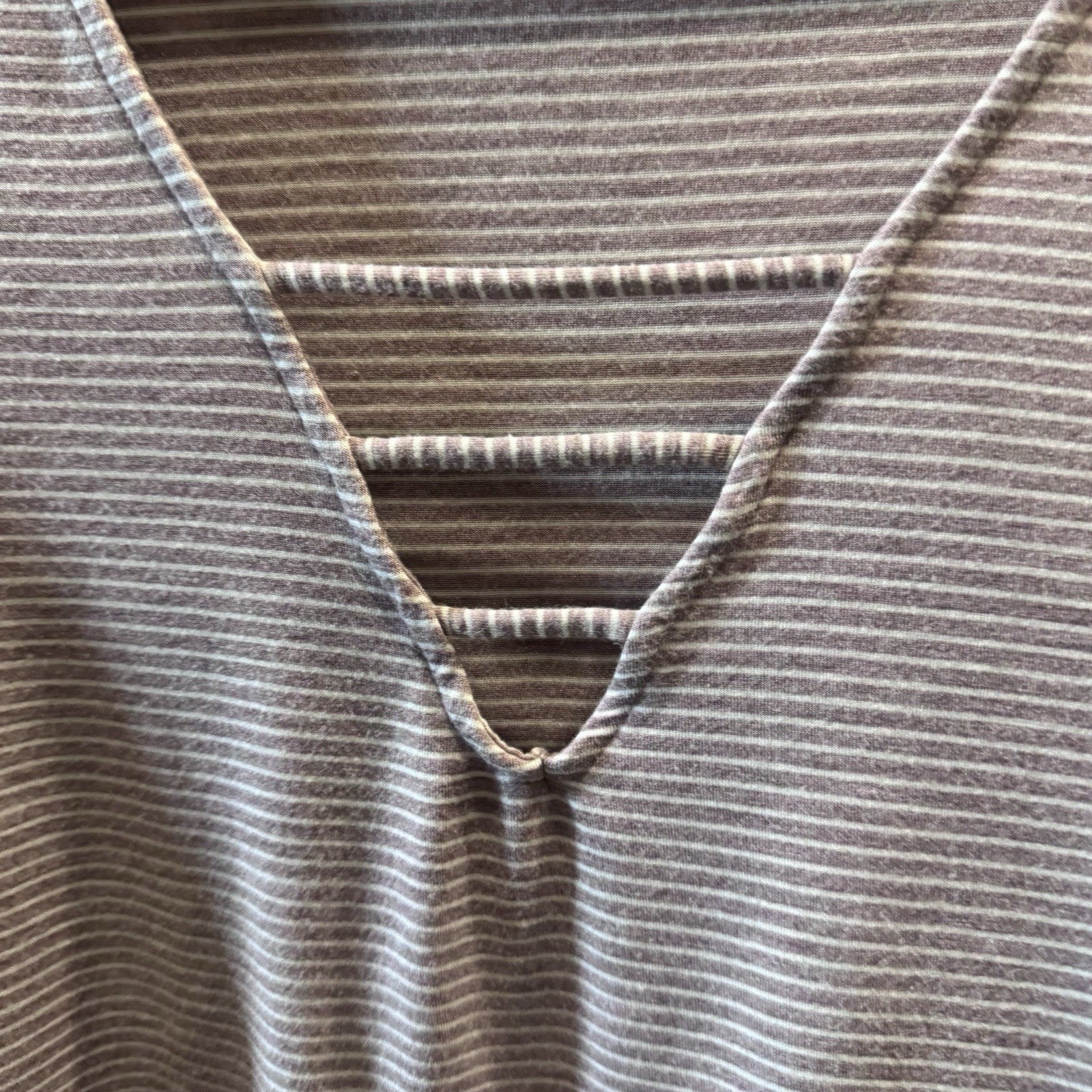 Soft & Sexy AEO Long Sleeve Striped V-Neck Top with Front Cutouts Women’s Size