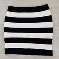 White House Black Market Women’s Striped Skirt Sz 4 Black White Lined