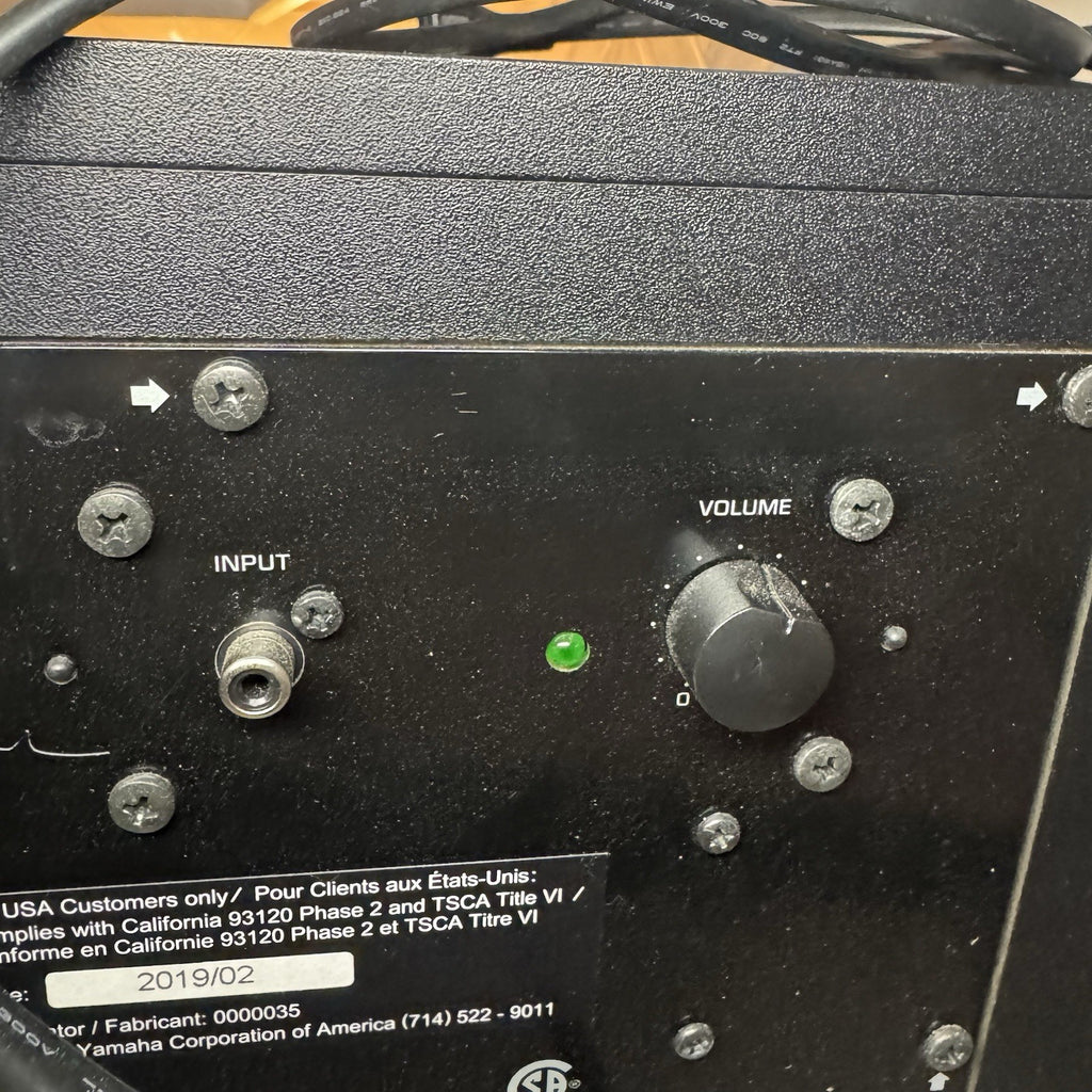 Yamaha Powered  Pair Black Bookshelf Speakers Subwoofer Tested NS-SW100