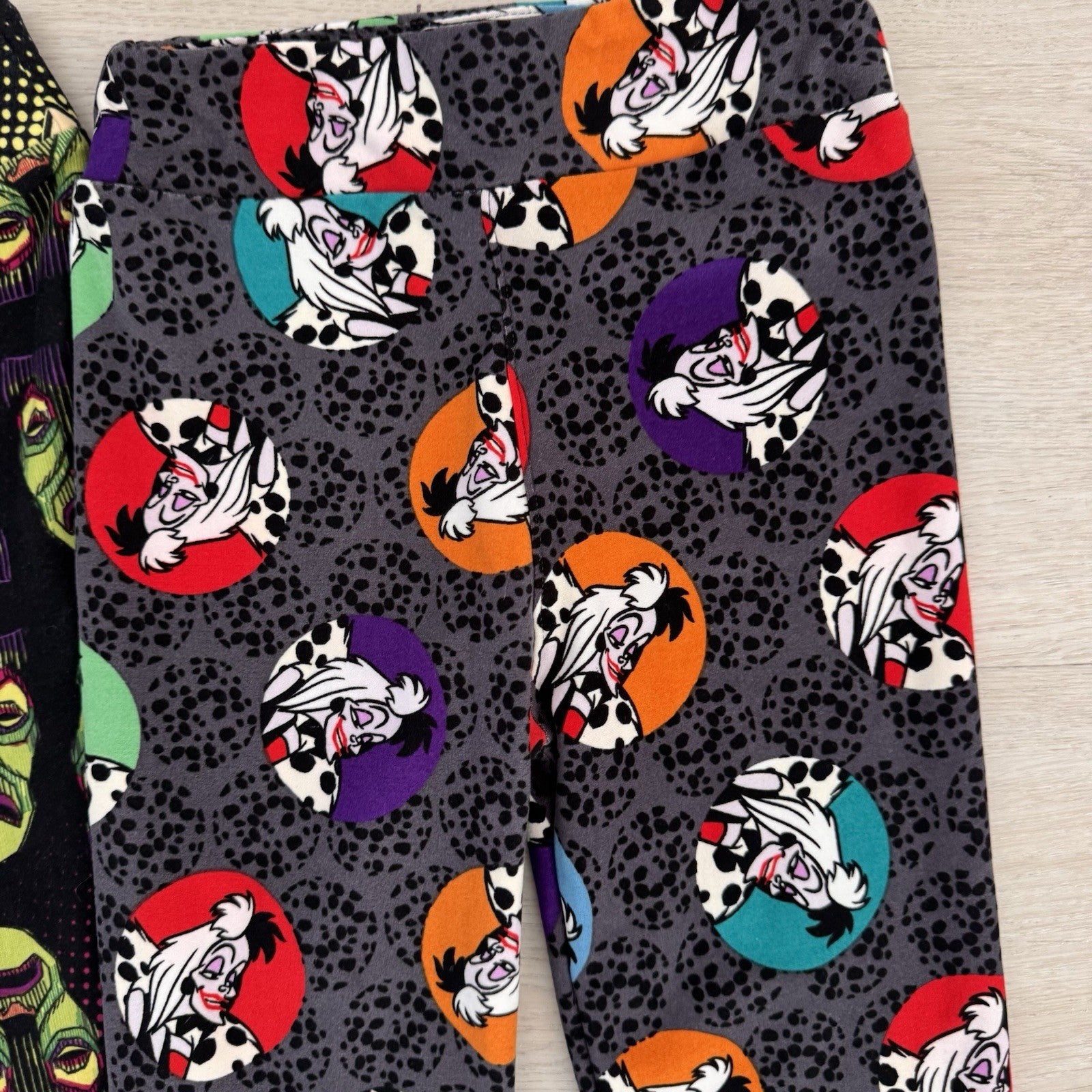 LuLaRoe Disney Villains Leggings Lot 4 L/XL Cruella Scar Evil Queen Maleficent