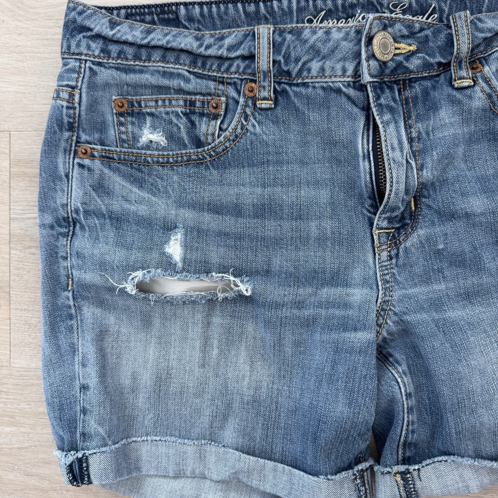 American Eagle Women’s Y2K Distressed Denim Shorts 8 Cuffed
