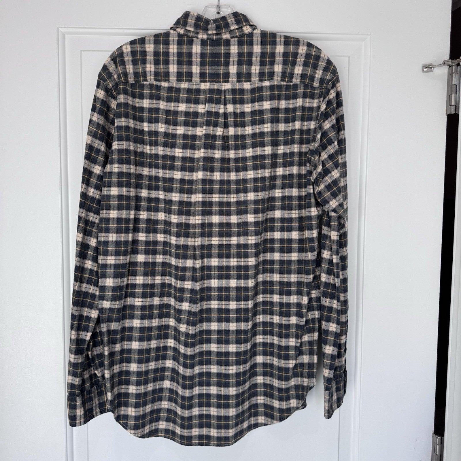 Ralph Lauren Men’s Plaid Button Down Shirt Size M Classic Fit Flannel Cotton