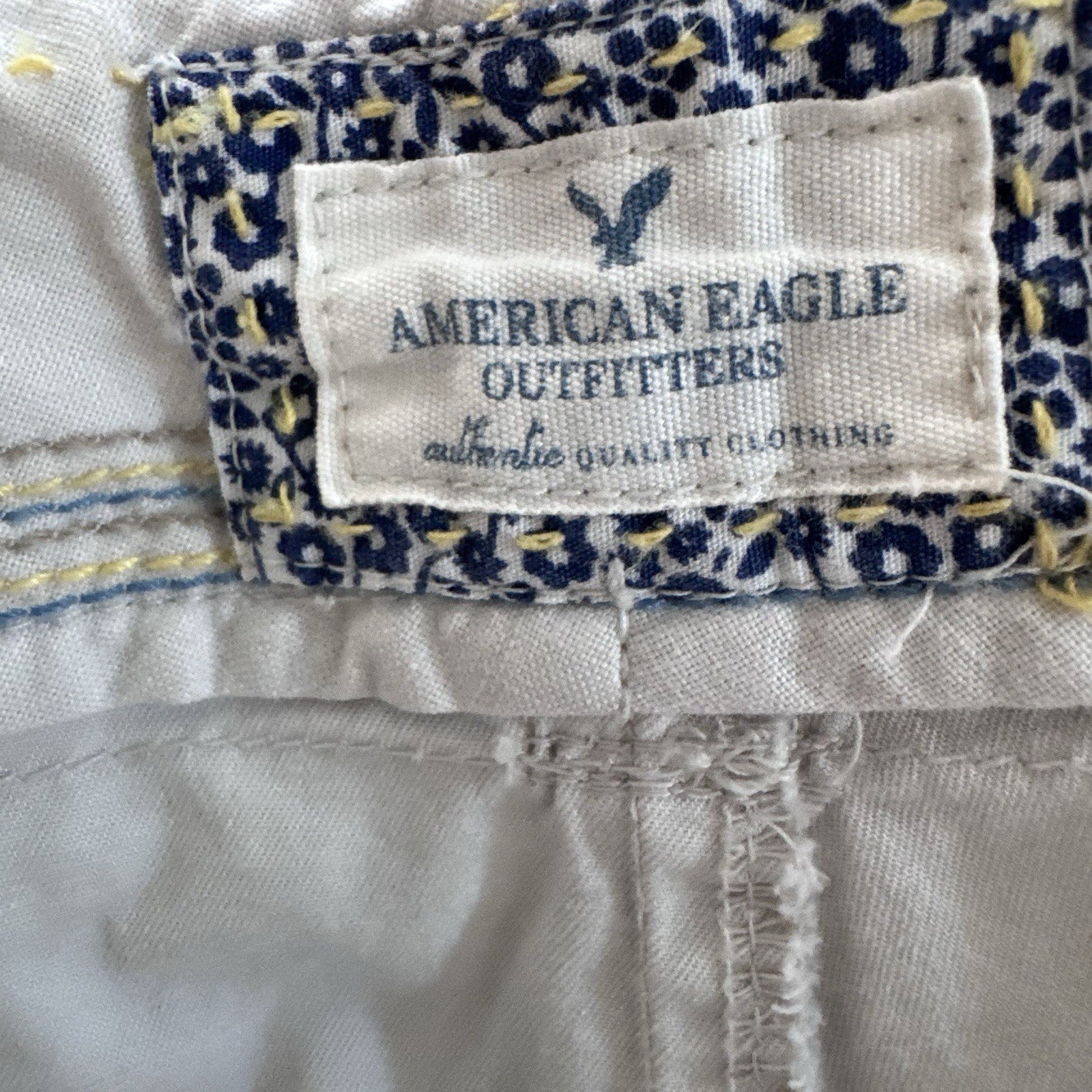 American Eagle Womens 12 Capri Pants Beige Khaki Stretch Cropped Casual Y2K