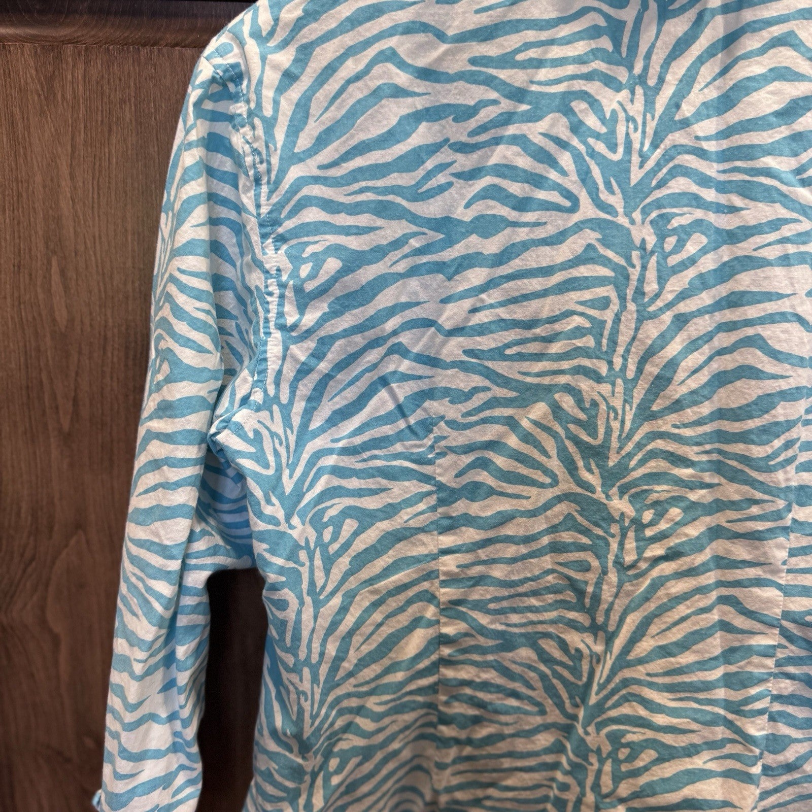 Pine Cone Hill Fine Linens Button Front Shirt Women’s Small Blue Zebra Print