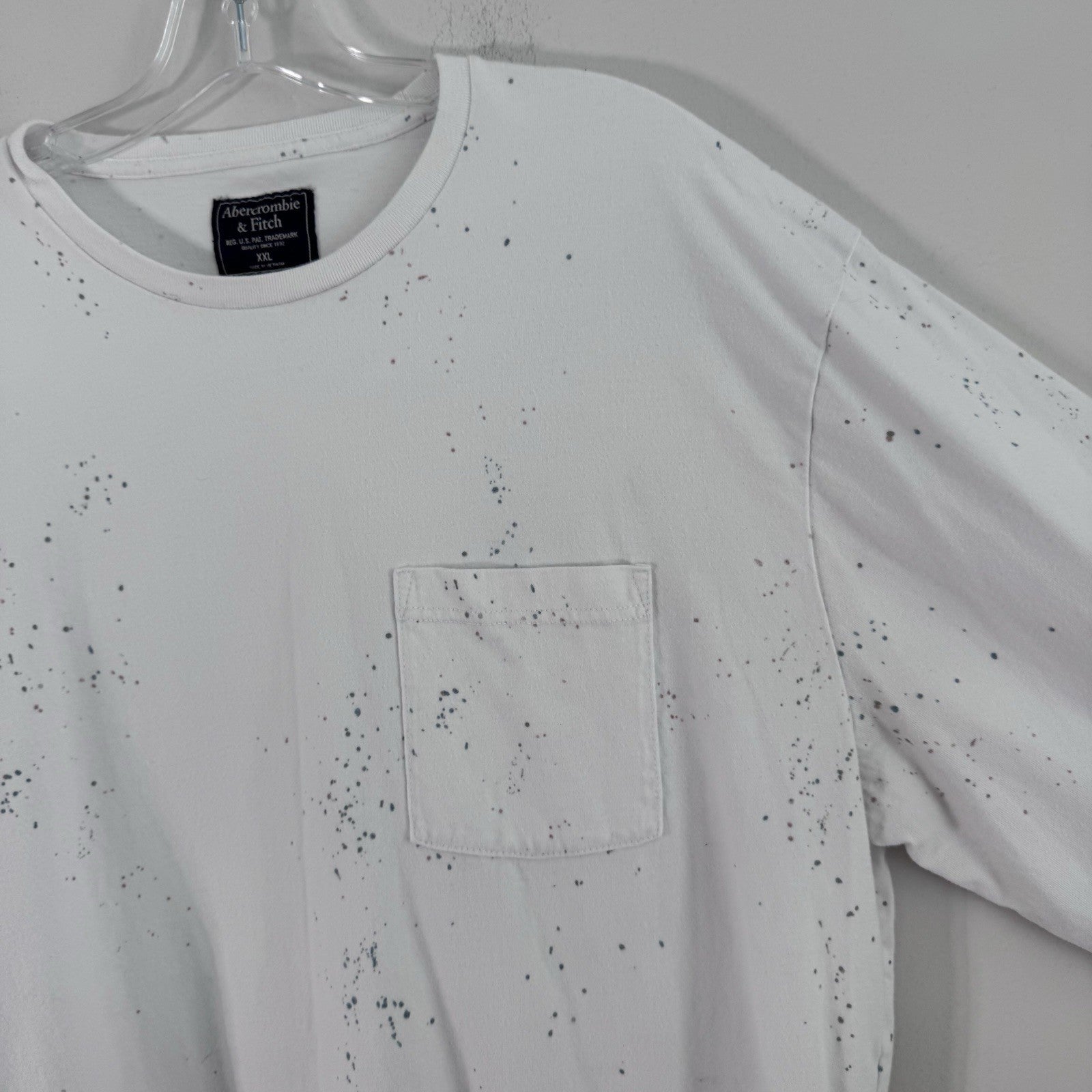 Abercrombie & Fitch Men’s XXL White Paint Splatter Pocket Long Sleeve Shirt