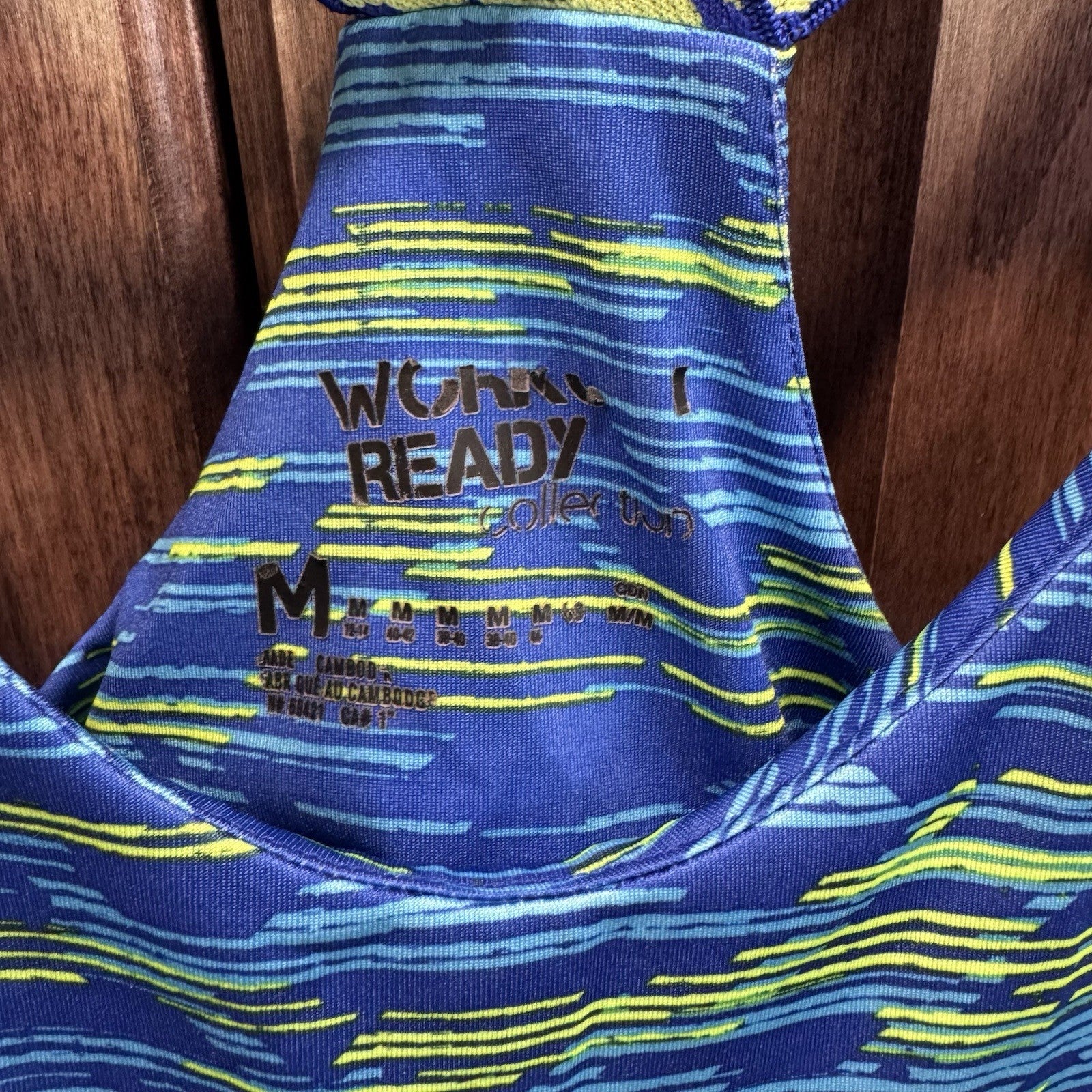 Reebok Women’s Workout Ready Racerback Tank Top M Blue Green Camo Print Athletic