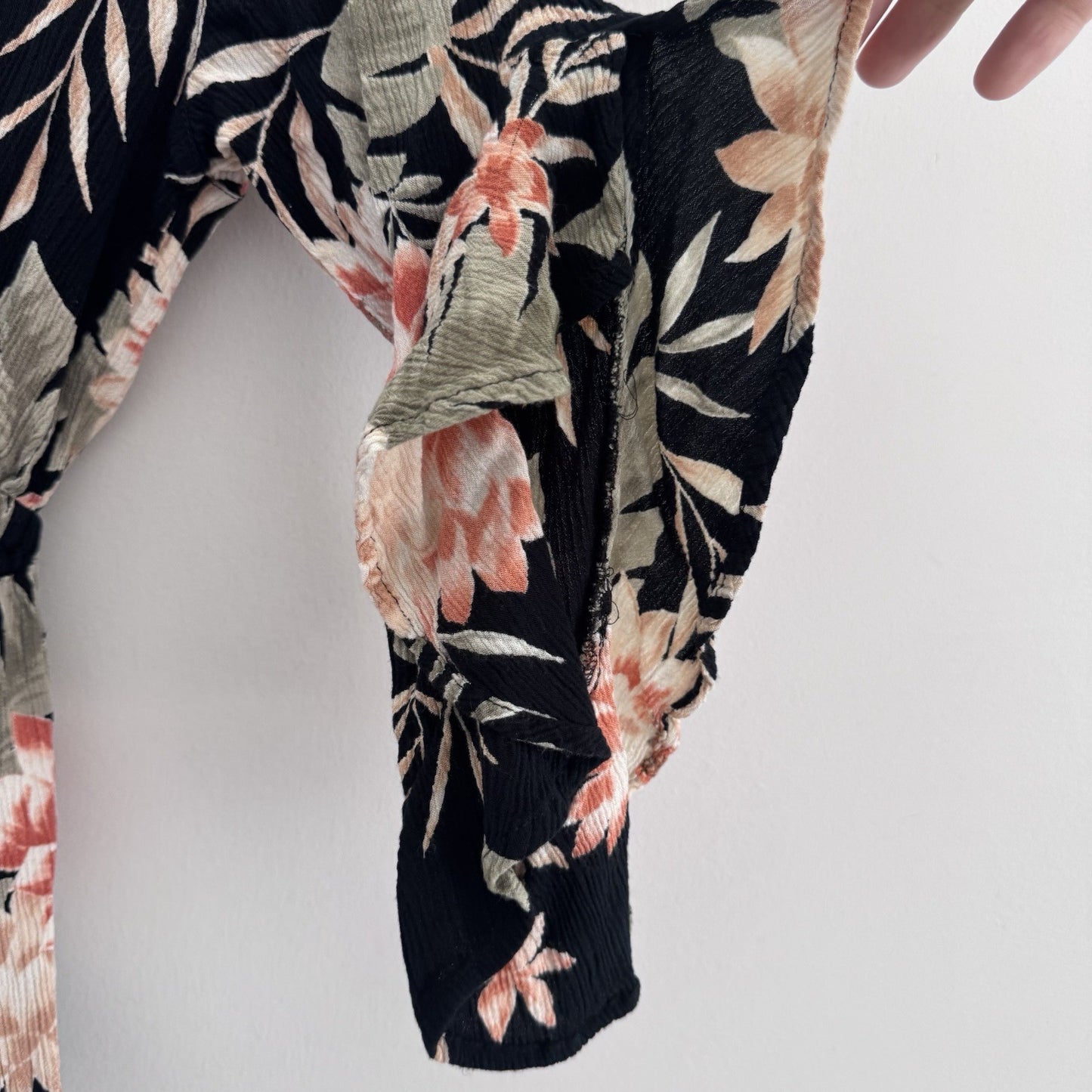 Billabong Navy Floral Wrap Dress XS Boho Mini