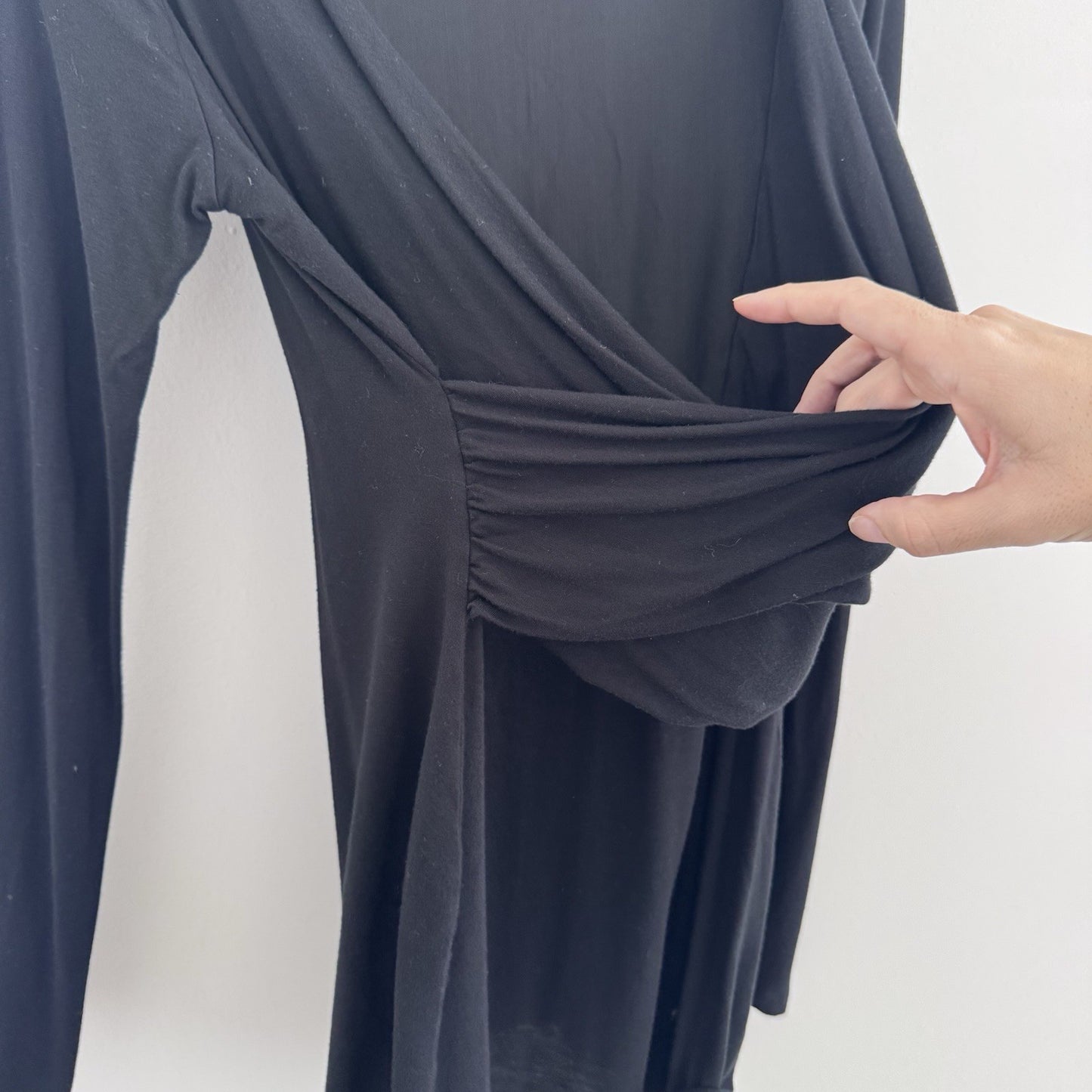 Motherhood Maternity Black Draped Long Sleeve Top Womens Small Stretch