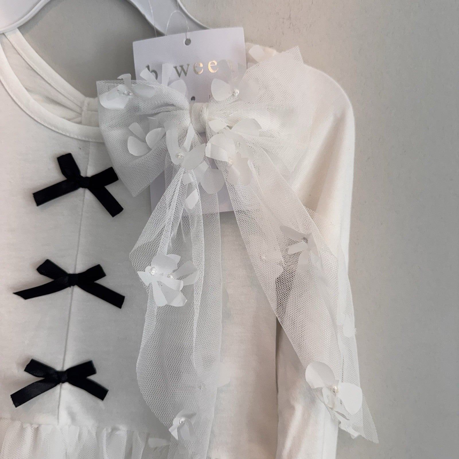 Btween Girls White Tulle Dress Size 8 Bow Detail Long Sleeve NWT With Bow