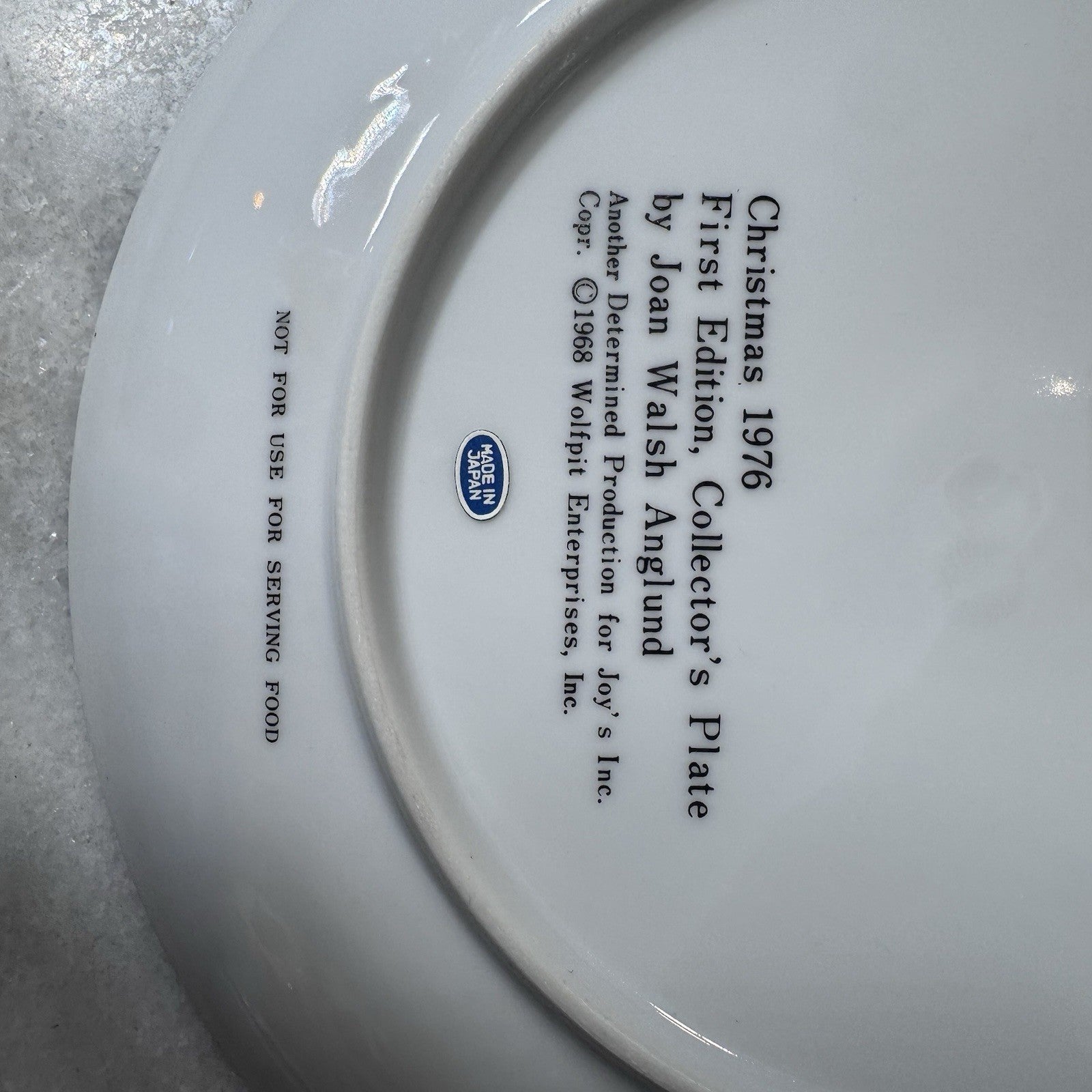 Vintage 1976 Joan Walsh Anglund Christmas Collector Plate Joy’s Inc Japan 9.5”