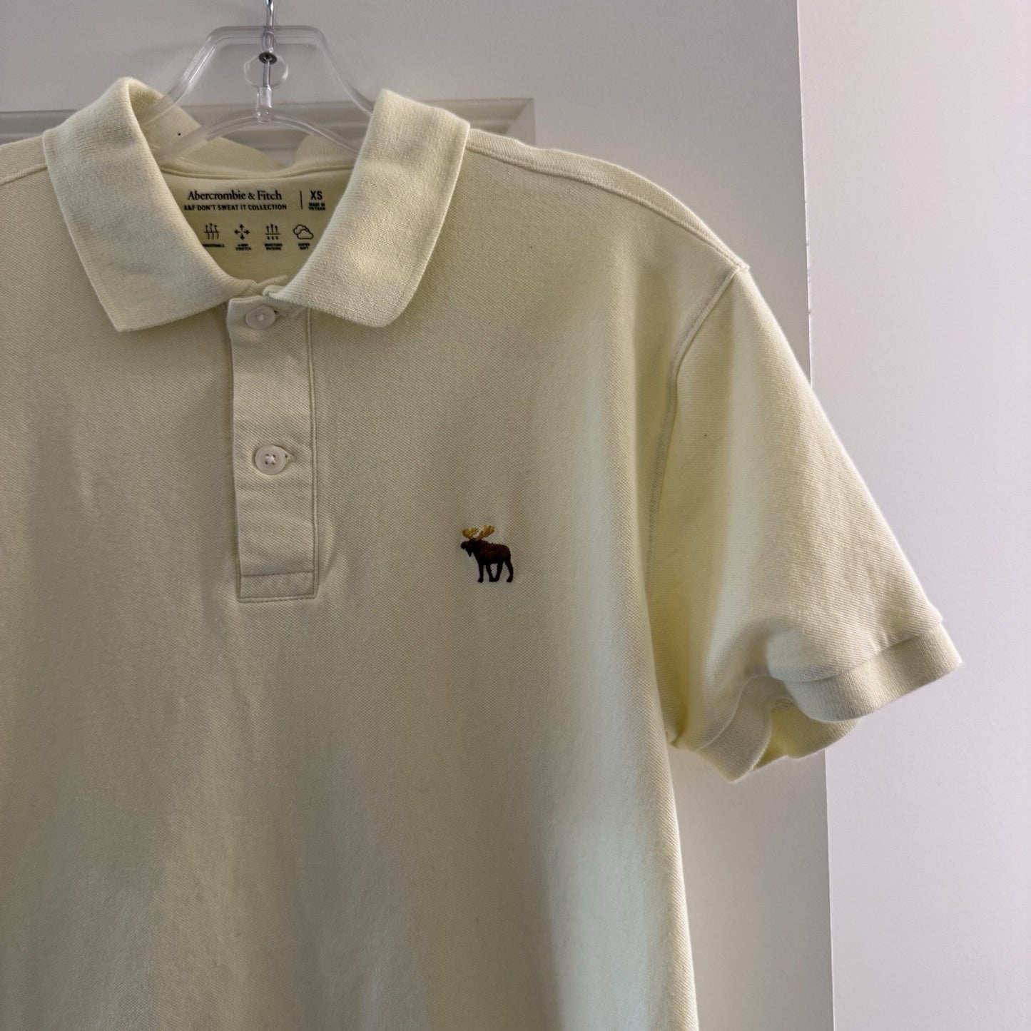 Abercrombie & Fitch Polo Shirt Mens XS Yellow Moose Logo Cotton Blend