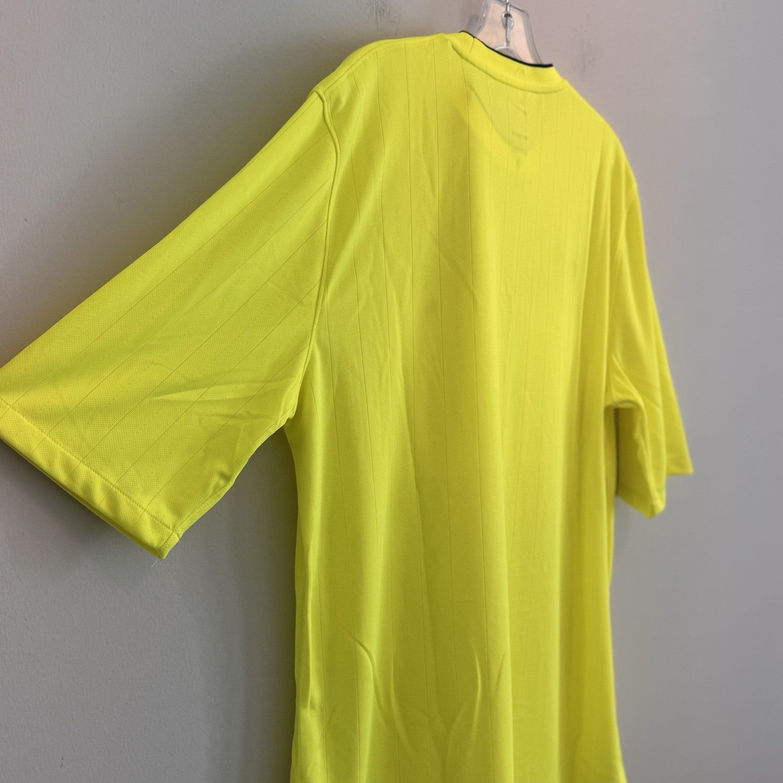 Nike Men’s Dri-Fit Soccer Referee Jersey Neon Volt Yellow DH8024-702 XL NWT