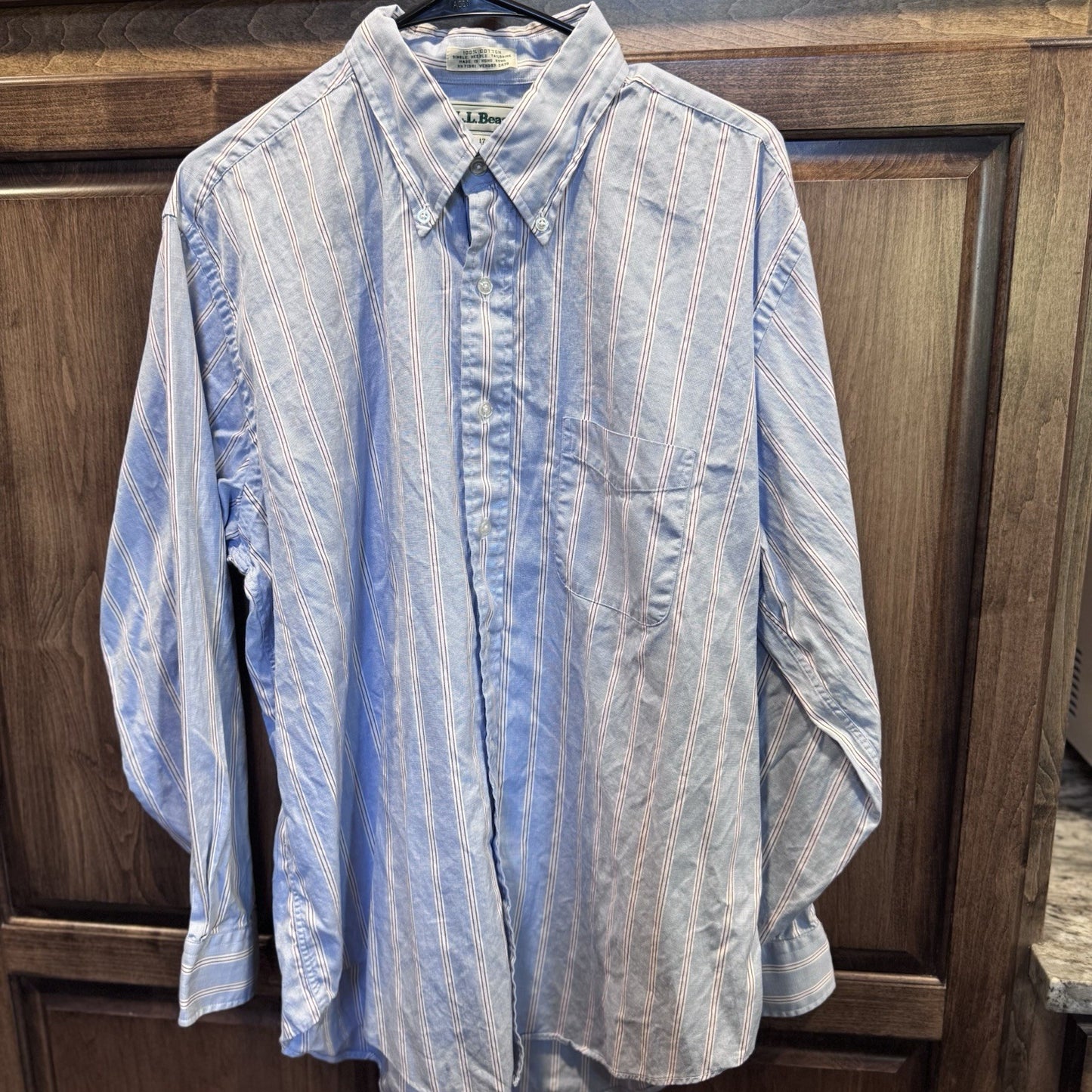 L.L.Bean Men’s 100% Cotton Striped Button-Down Shirt 17/34 Made In Hong Kong