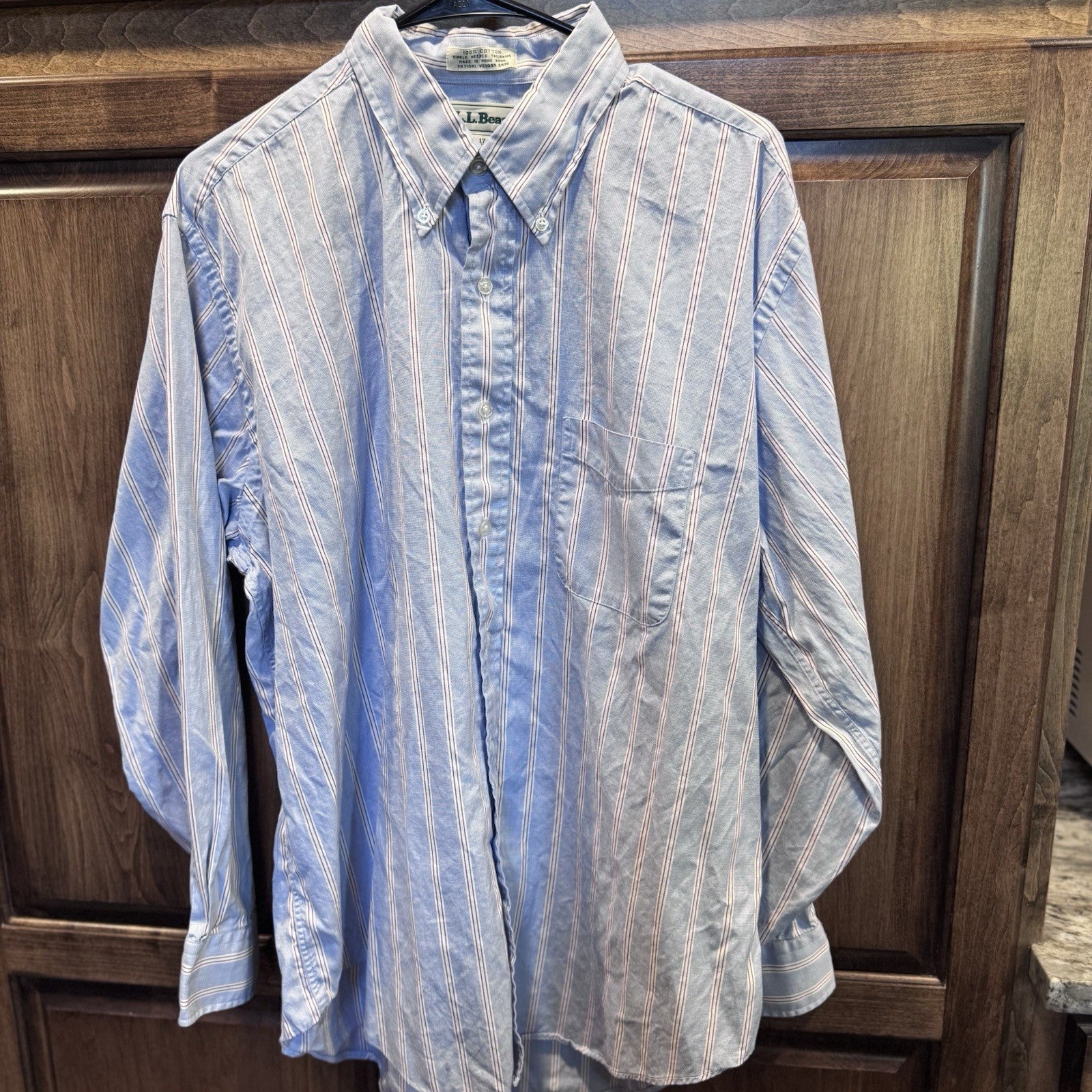 L.L.Bean Men’s 100% Cotton Striped Button-Down Shirt 17/34 Made In Hong Kong