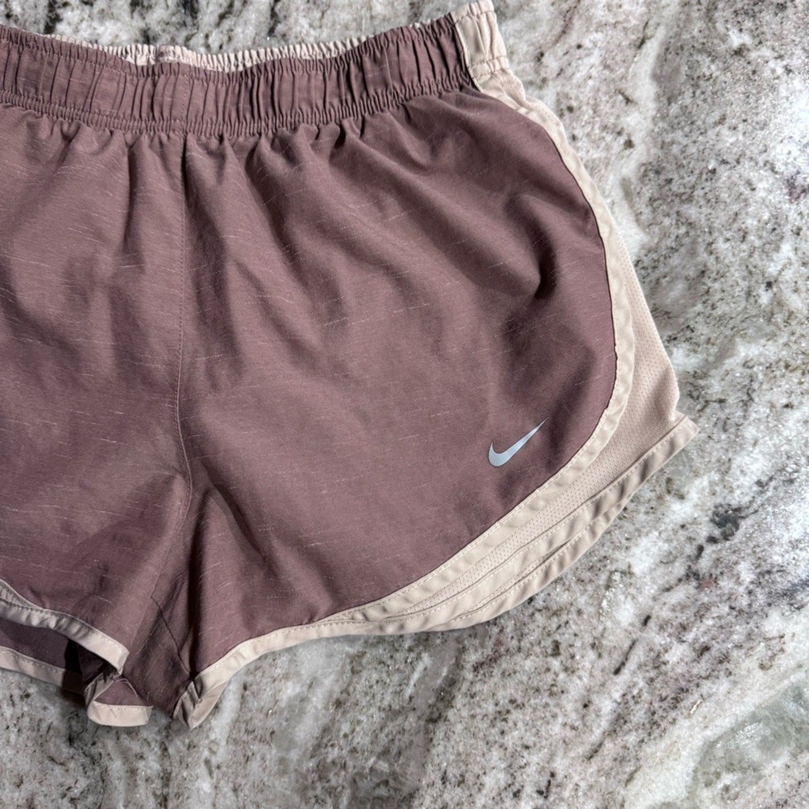 Nike Dri-Fit  Womens Running Activewear Shorts Size M Dusty Pink