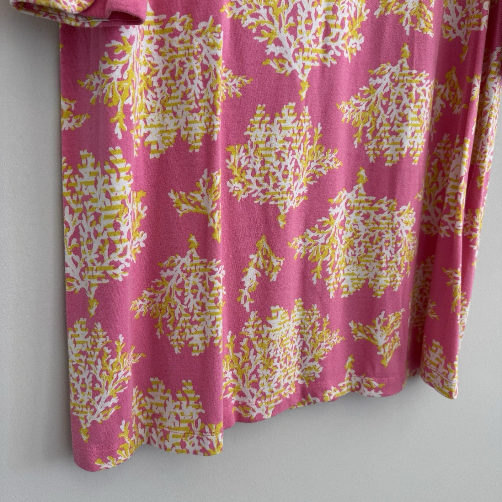 Crown & Ivy Pink Coral Print Shift Dress L 3/4 Sleeve Preppy Coastal Women’s
