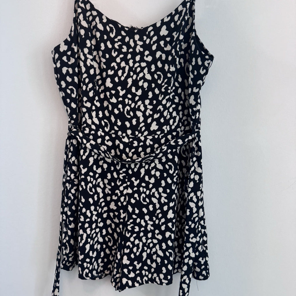She + Sky Leopard Print Romper Women Size M Black Tie Waist Cami