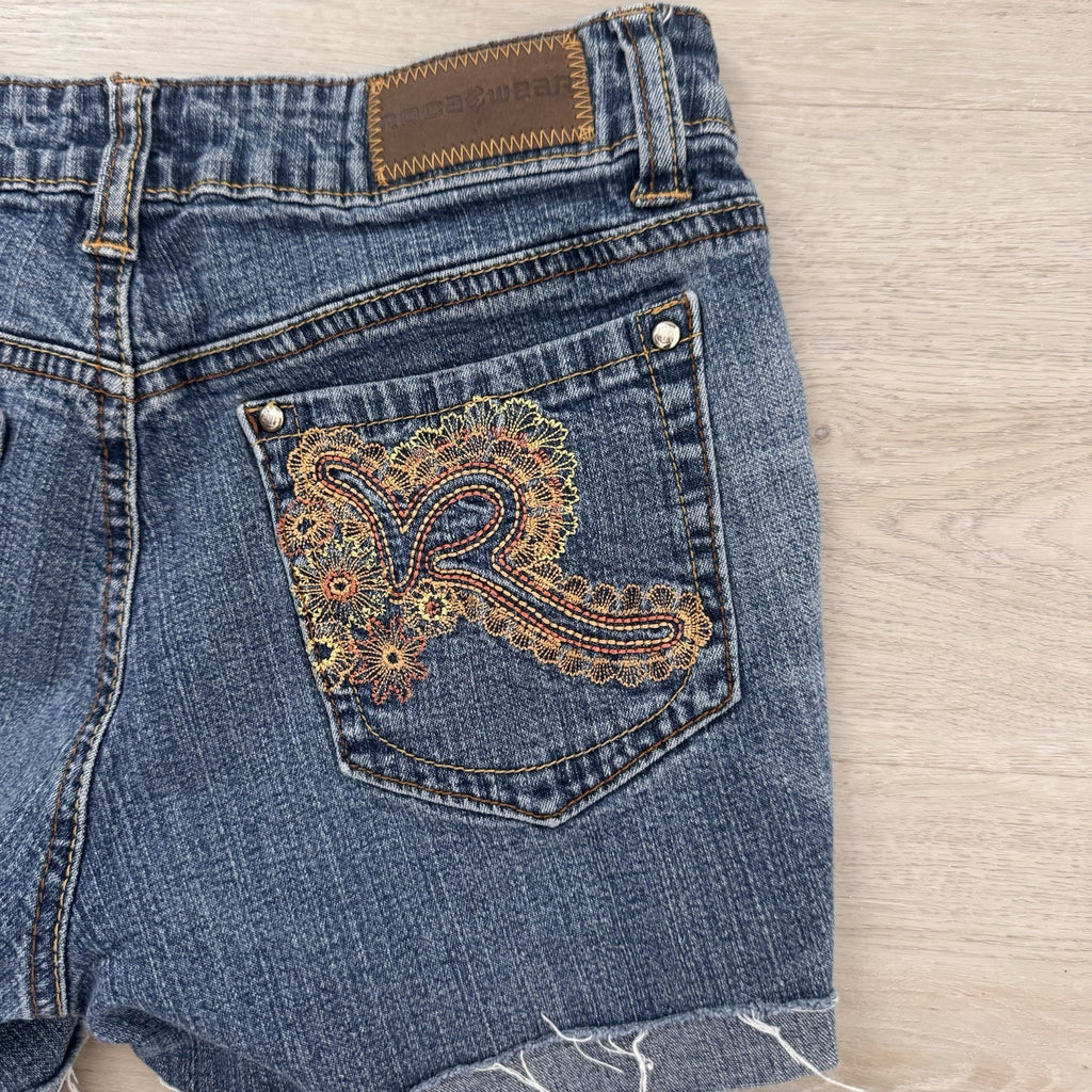 Rocawear Y2K Denim Shorts Sz 5 Low Rise Embroidered Logo Women’s Baddie