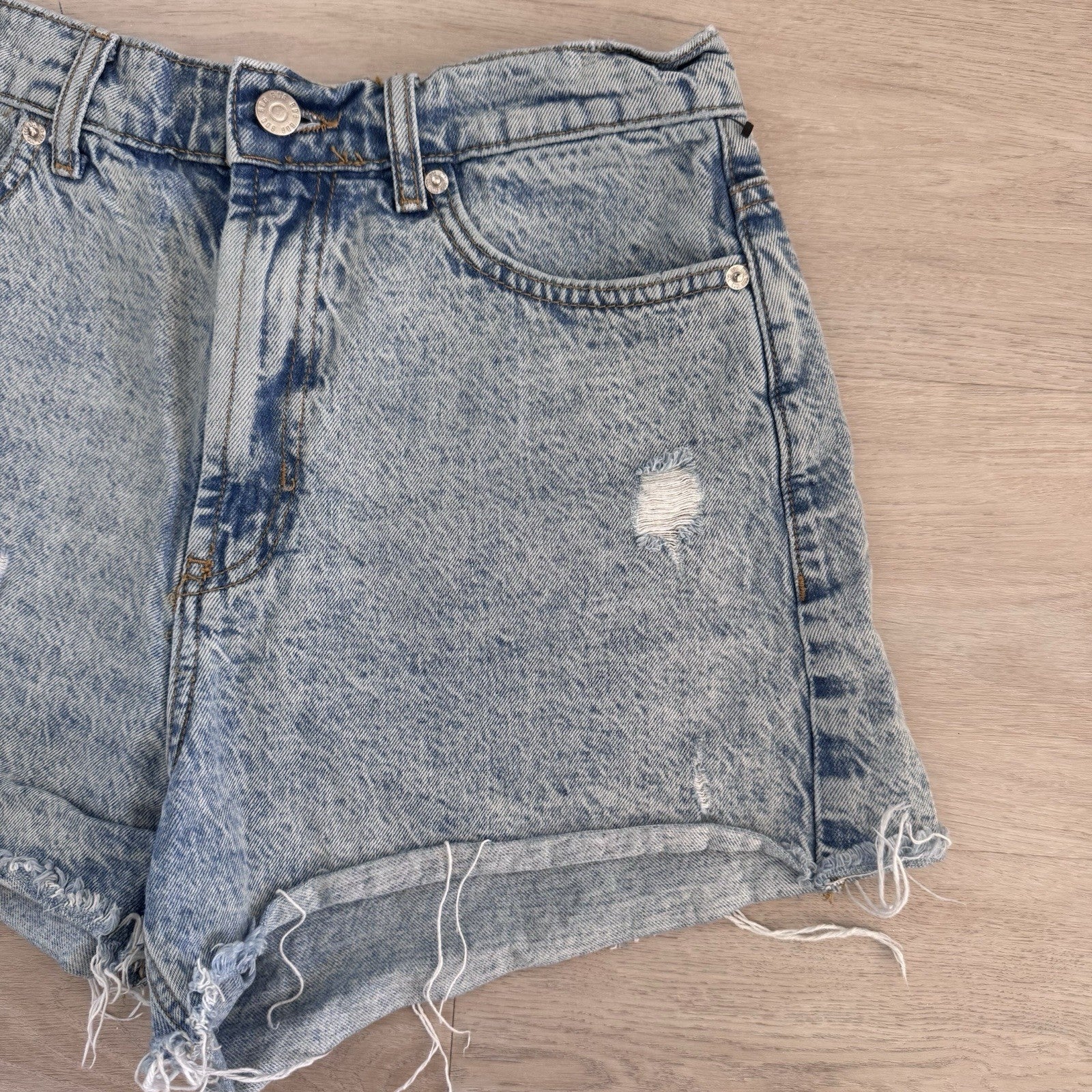 BDG Urban Outfitters Denim Shorts 28 Acid Wash Distressed Raw Hem